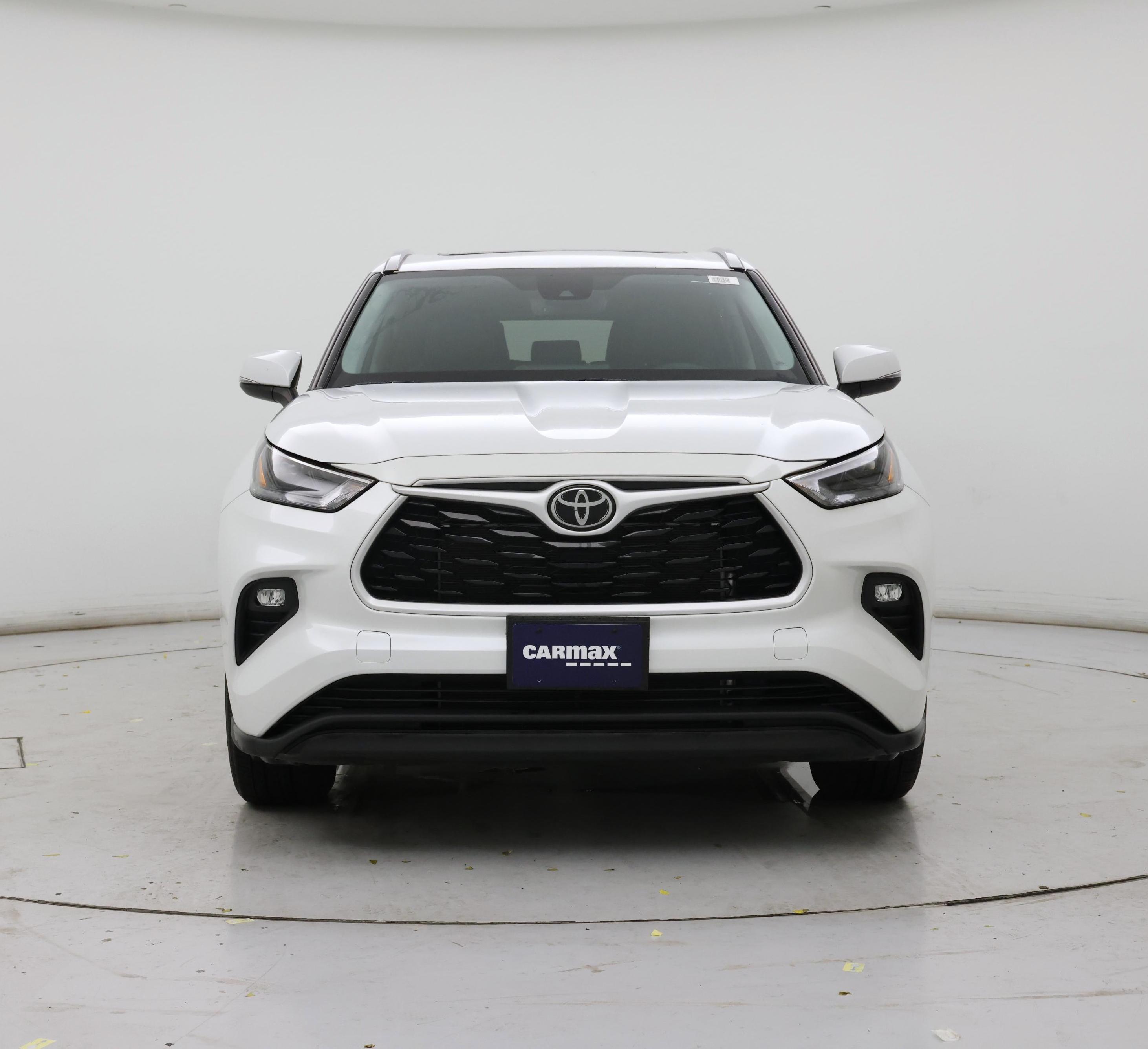 Thumbnail: 2022 Toyota Highlander - 5