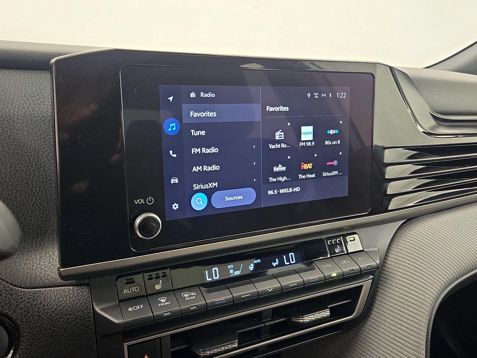 Thumbnail: 2025 Toyota Camry - 15