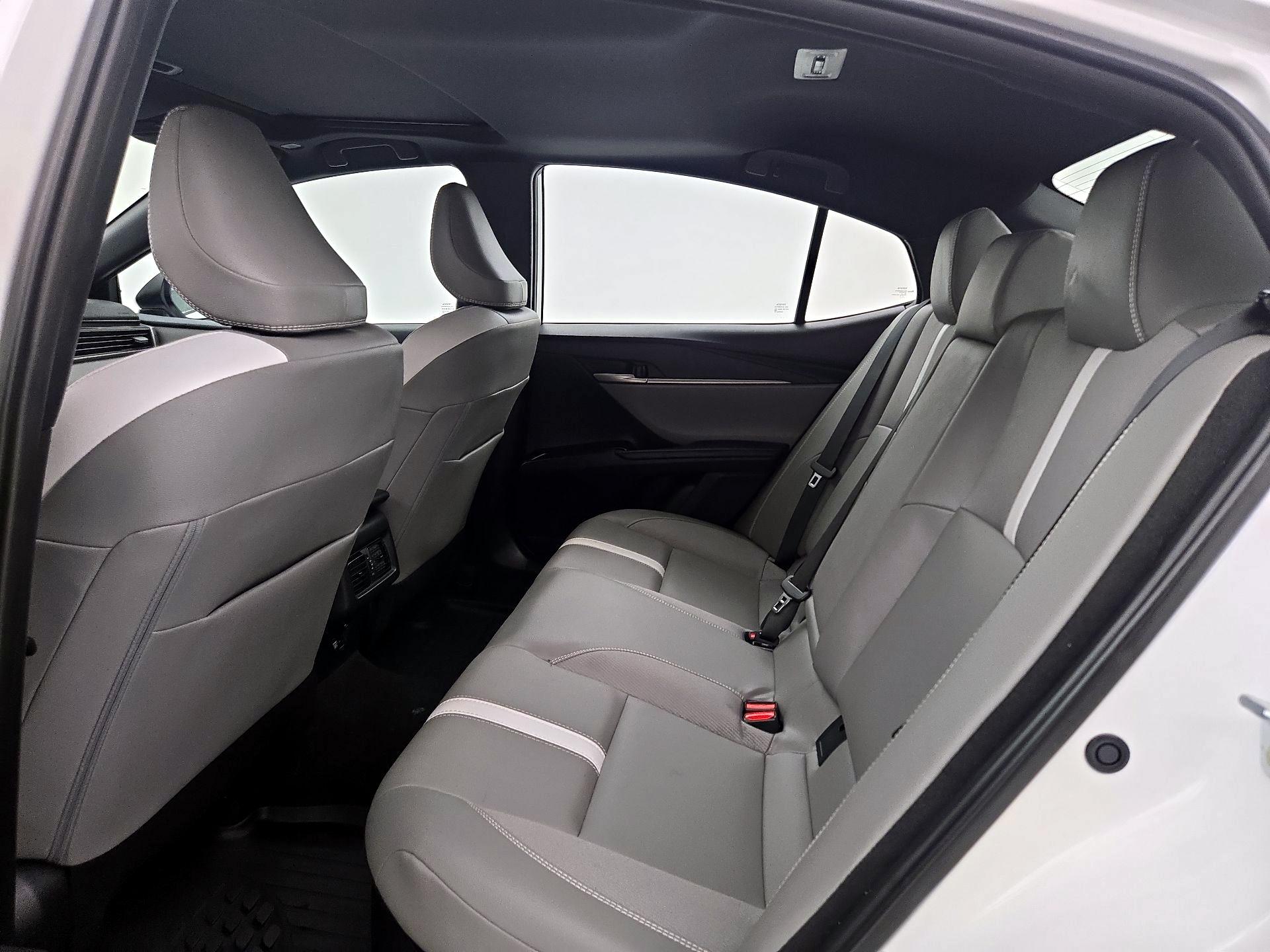 Thumbnail: 2025 Toyota Camry - 20