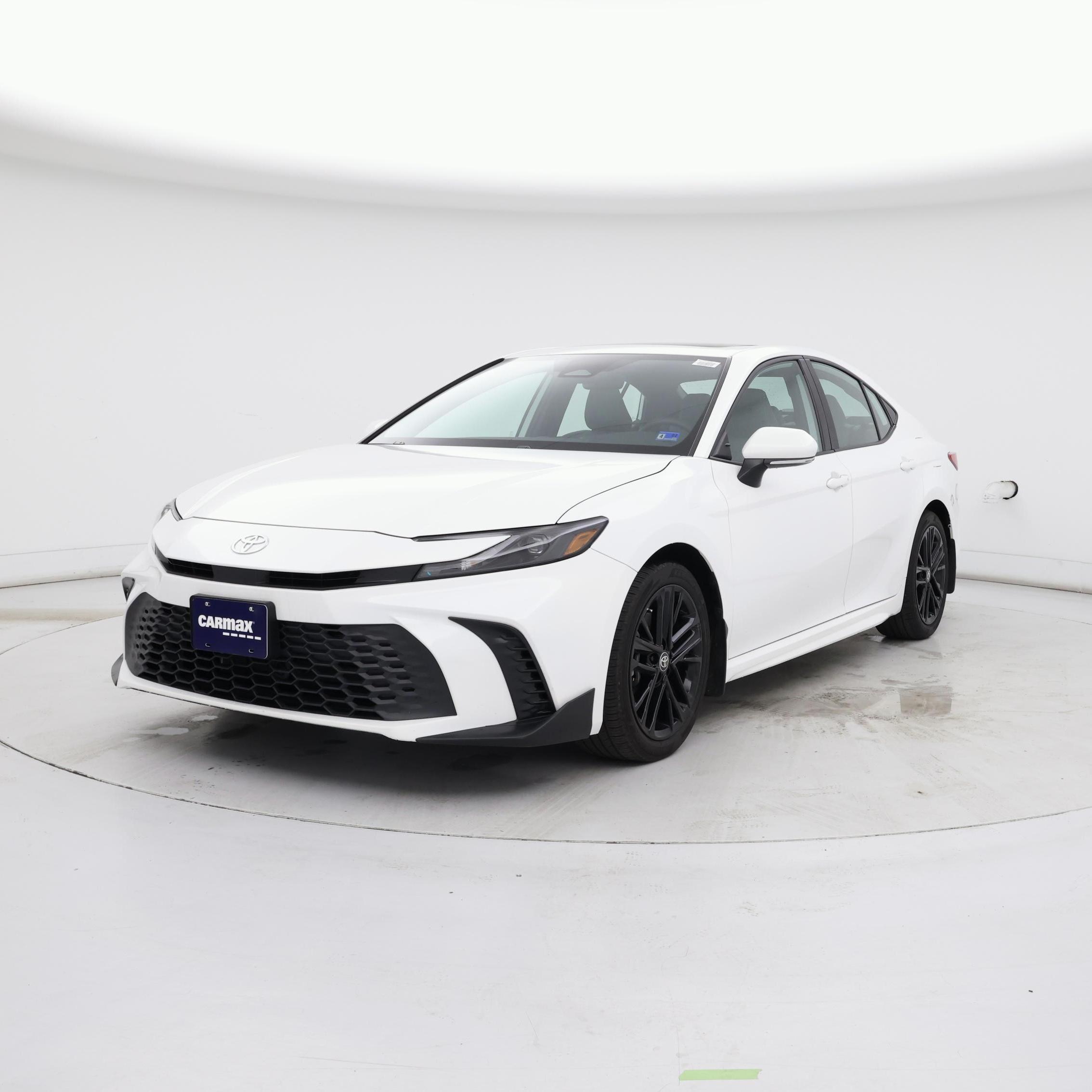 Thumbnail: 2025 Toyota Camry - 4