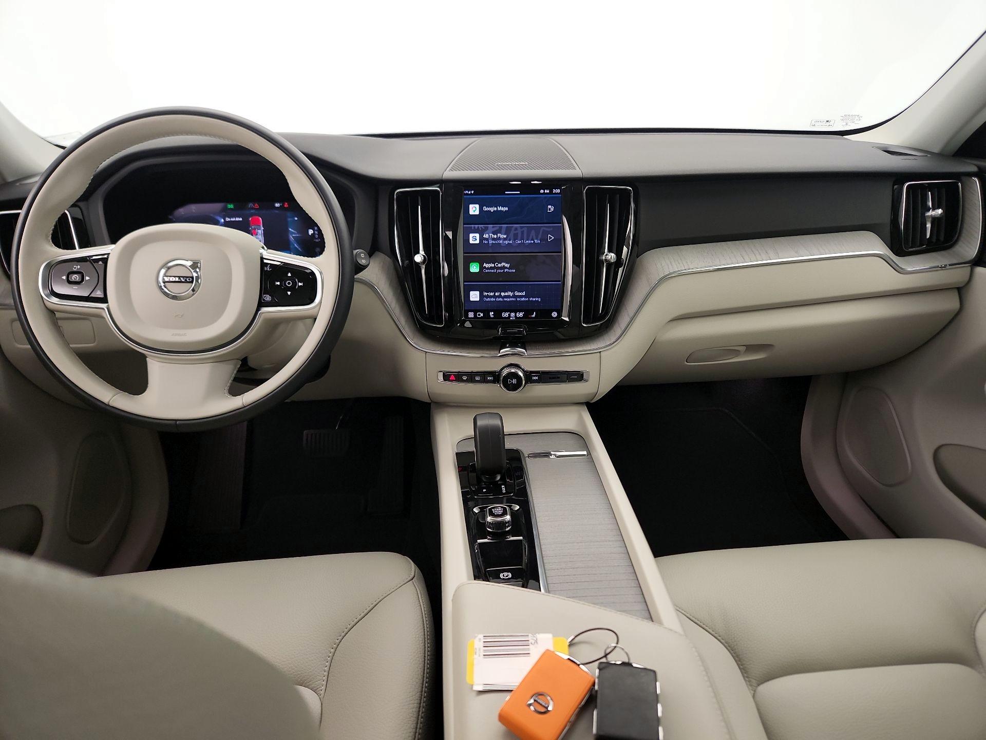 Thumbnail: 2023 Volvo XC60 - 9