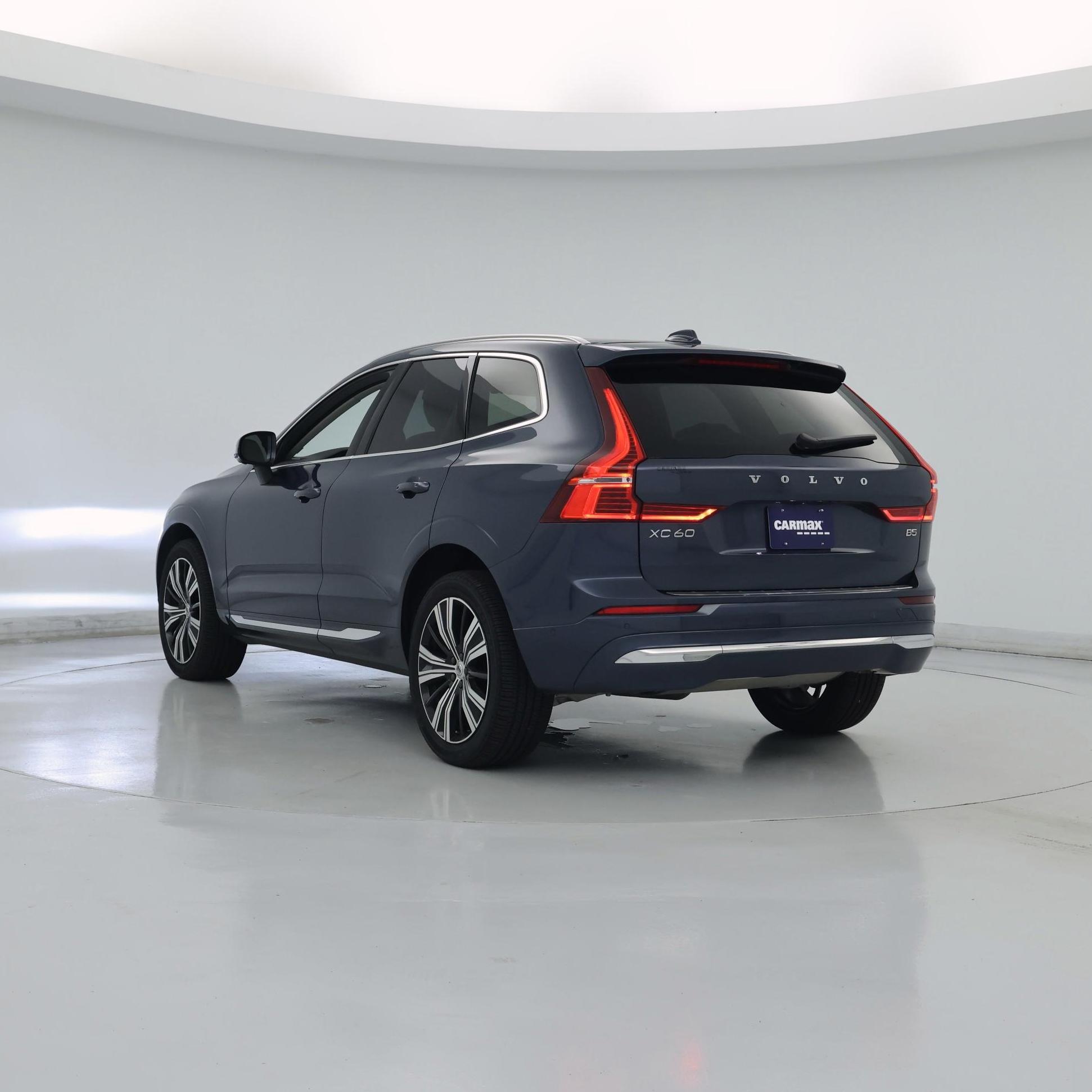 Thumbnail: 2023 Volvo XC60 - 2