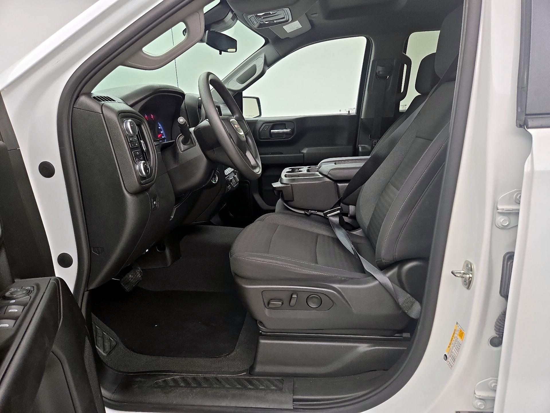 Thumbnail: 2023 GMC Sierra 1500 - 11