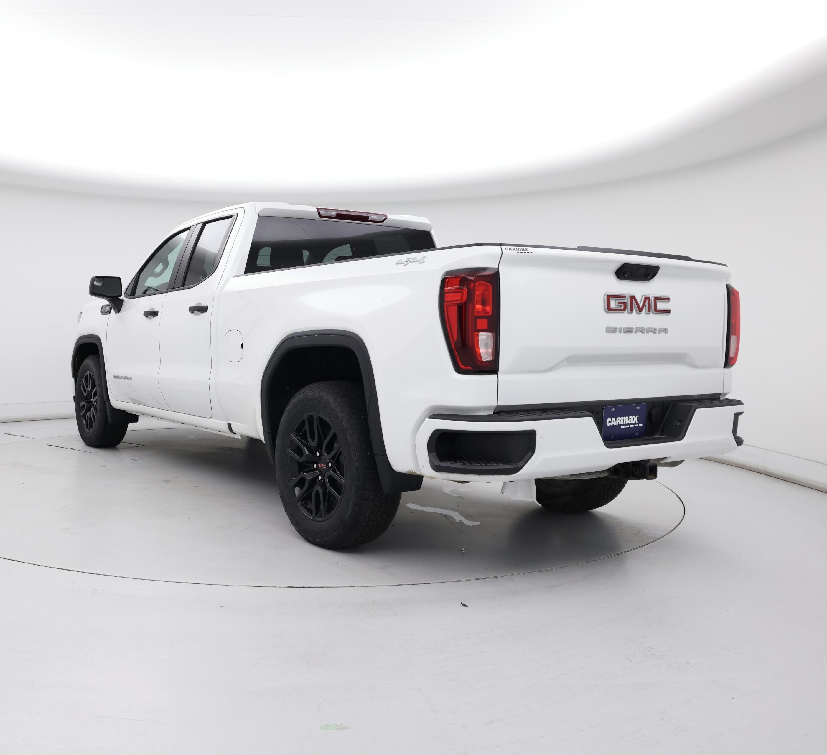 Thumbnail: 2023 GMC Sierra 1500 - 2