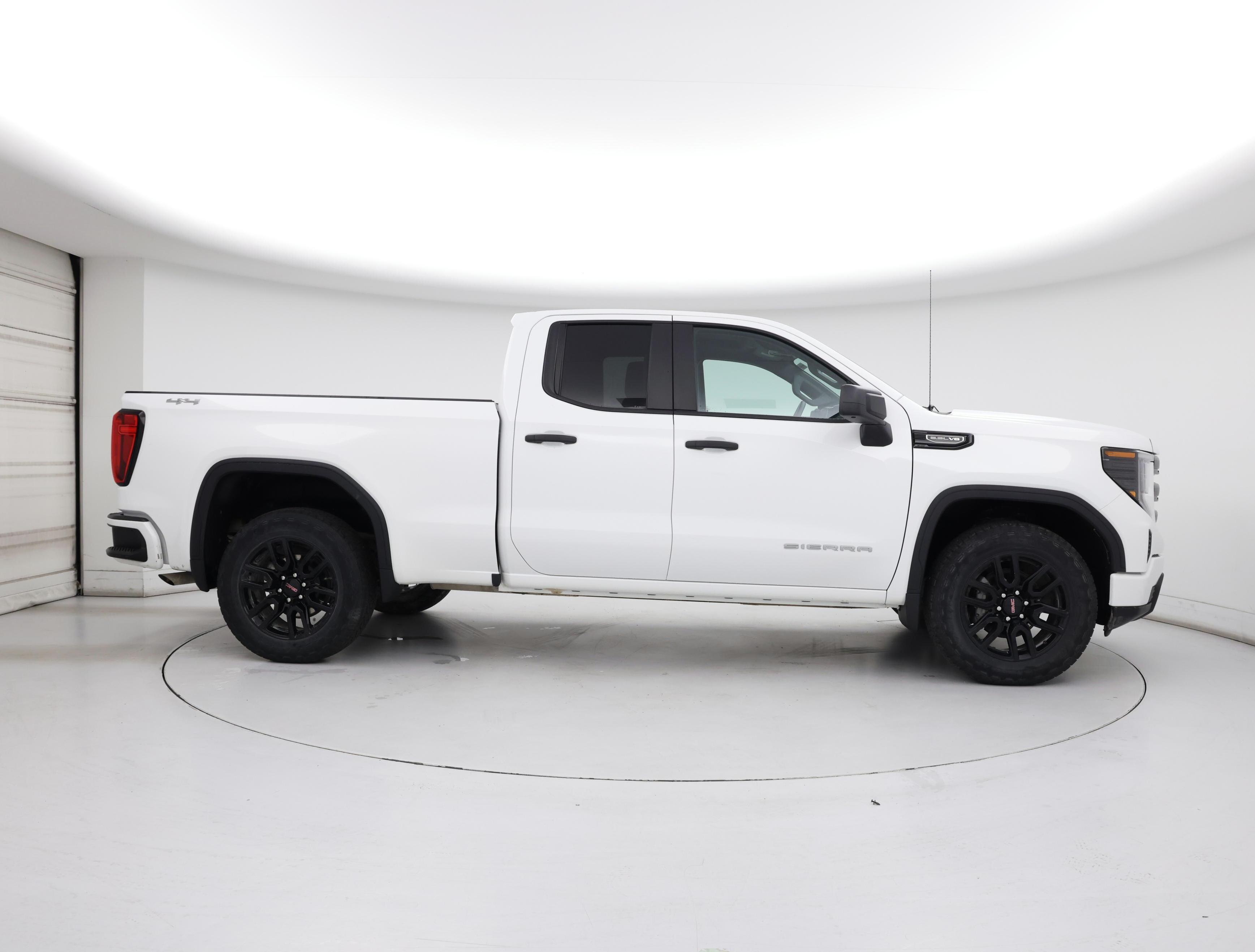 Thumbnail: 2023 GMC Sierra 1500 - 7