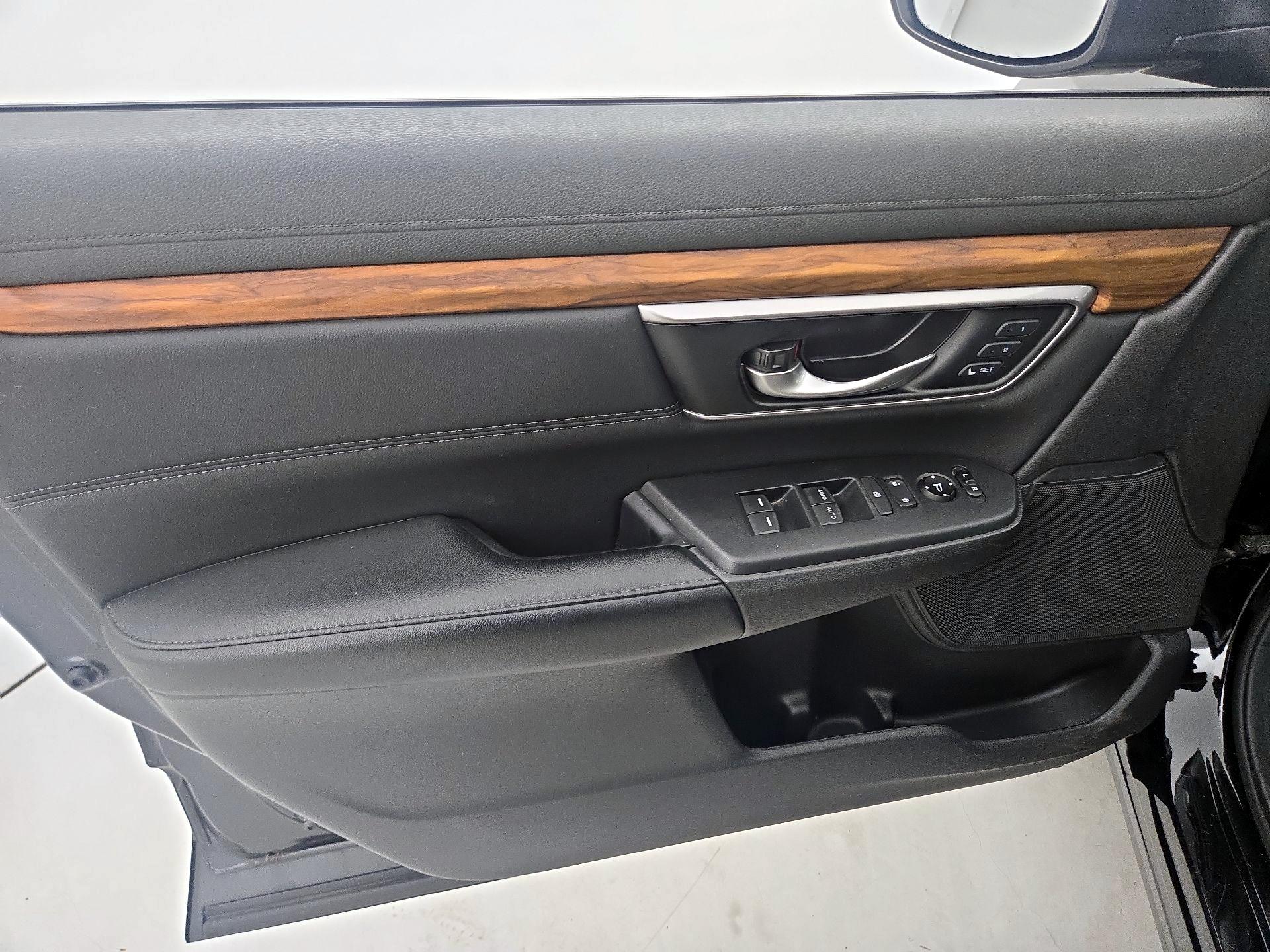 Thumbnail: 2019 Honda CR-V - 12