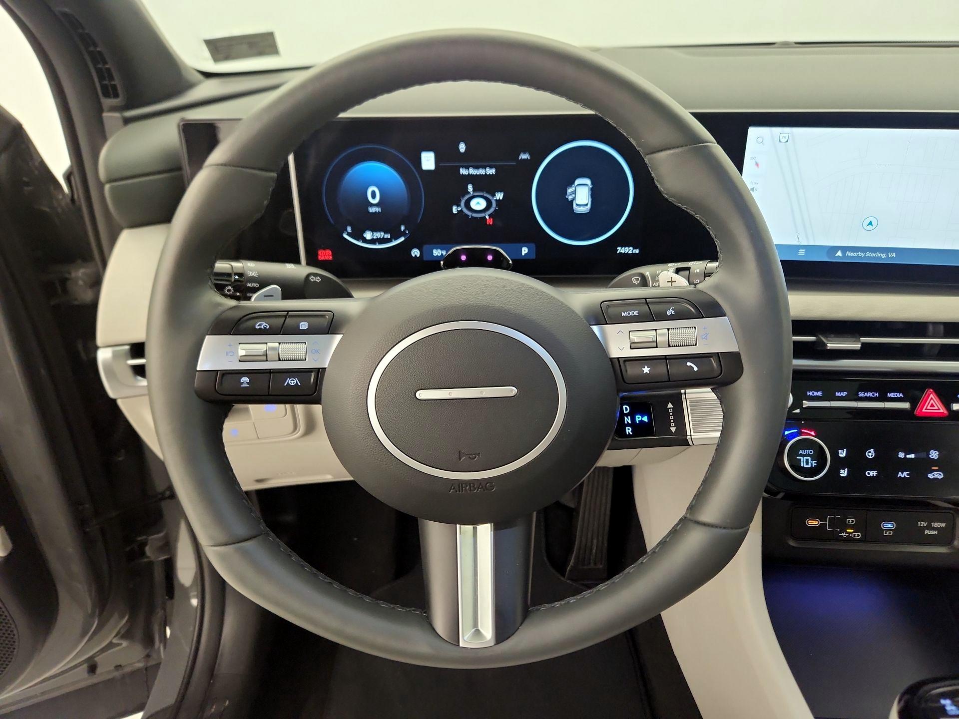 Thumbnail: 2025 Hyundai Tucson - 10