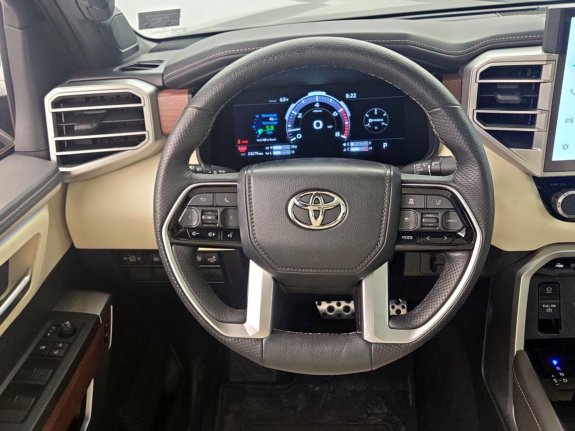 Thumbnail: 2023 Toyota Tundra - 10