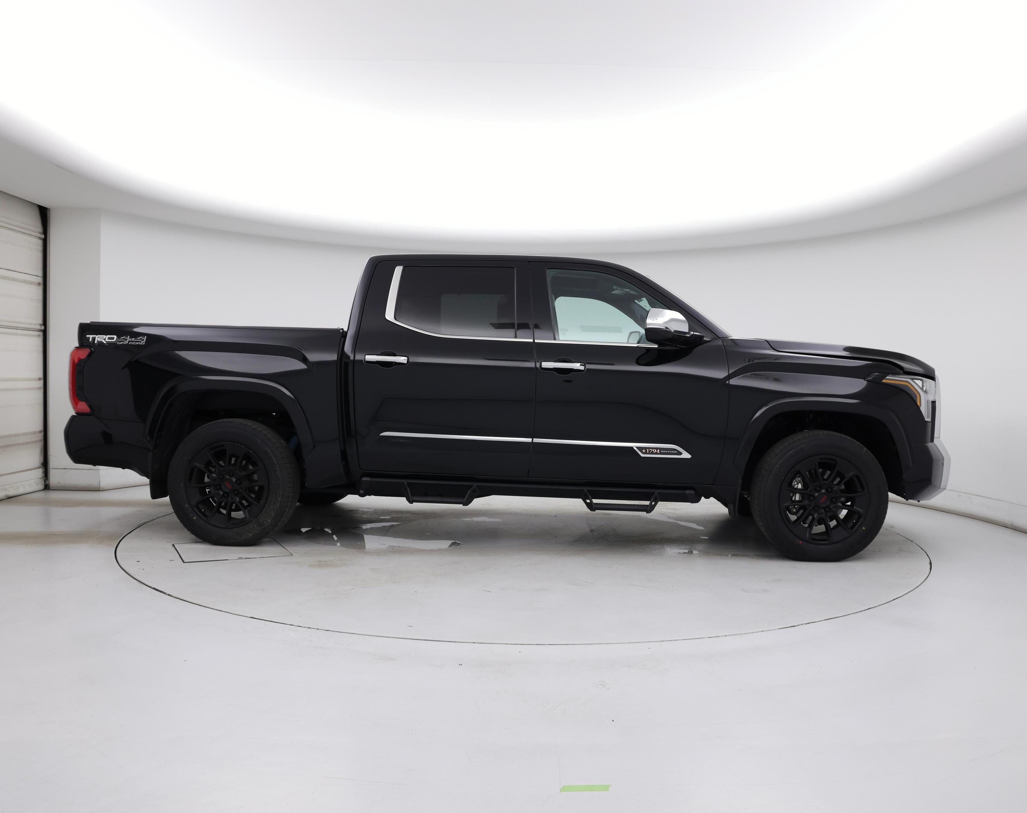 Thumbnail: 2023 Toyota Tundra - 7