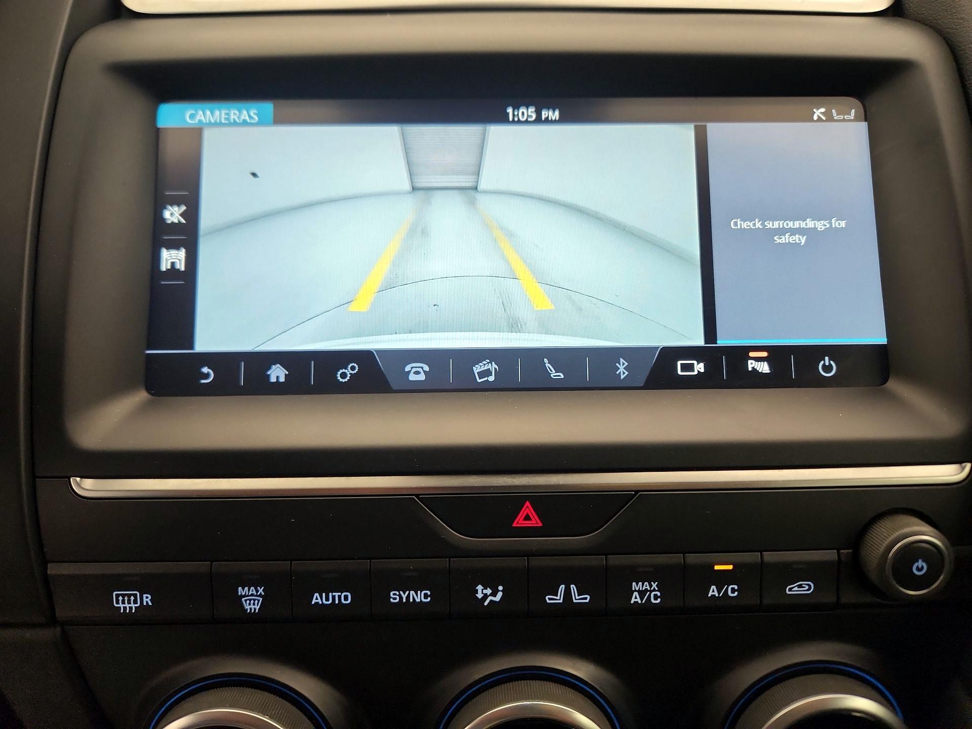 Thumbnail: 2018 Jaguar E-Pace - 14