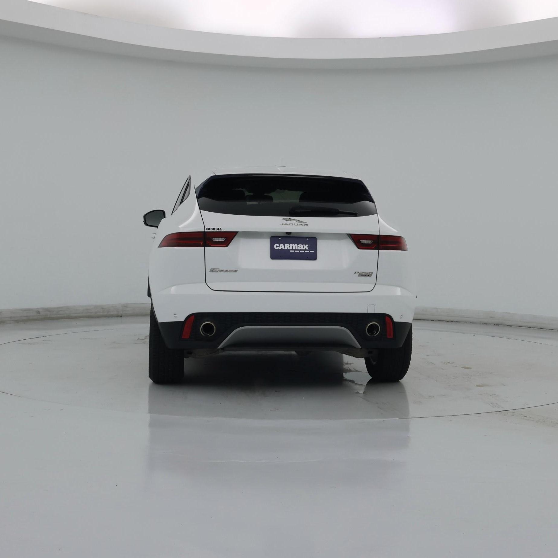 Thumbnail: 2018 Jaguar E-Pace - 6