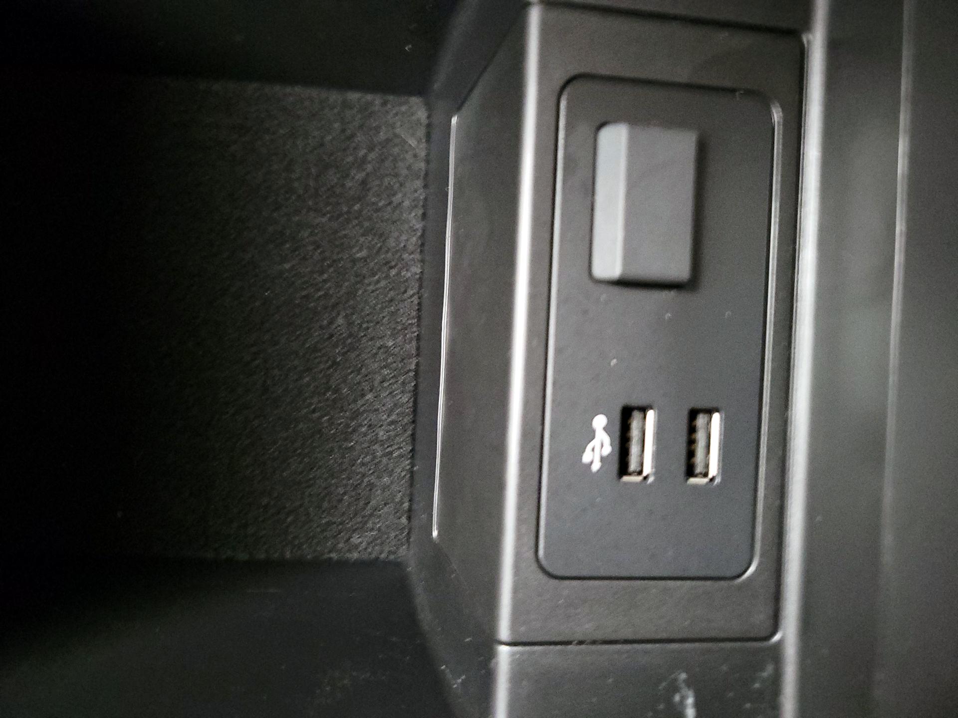 Thumbnail: 2023 Mazda CX-9 - 18