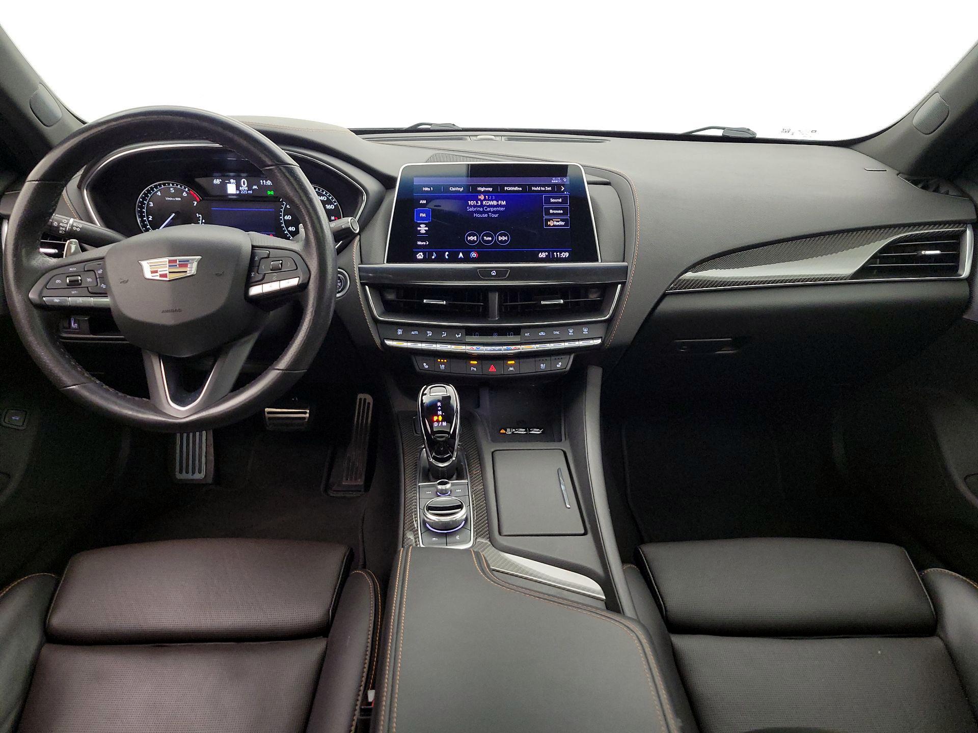 Thumbnail: 2023 Cadillac CT5 - 9