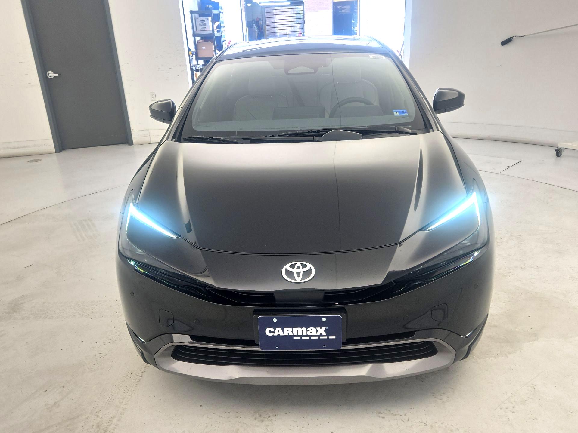 Thumbnail: 2024 Toyota Prius - 2