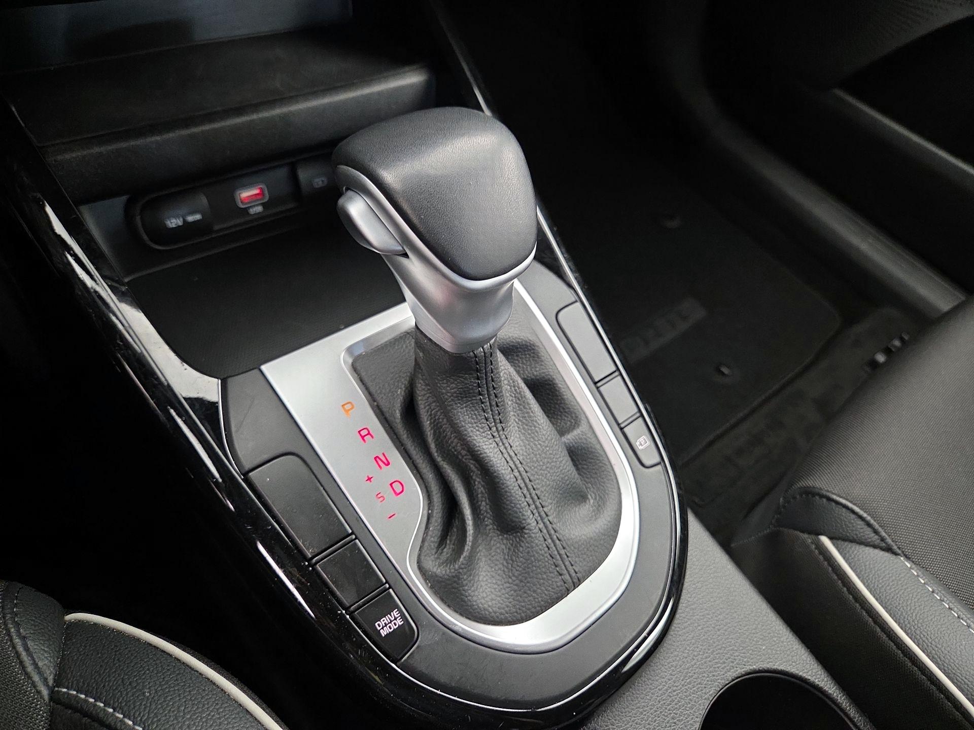 Thumbnail: 2023 Kia Forte - 18