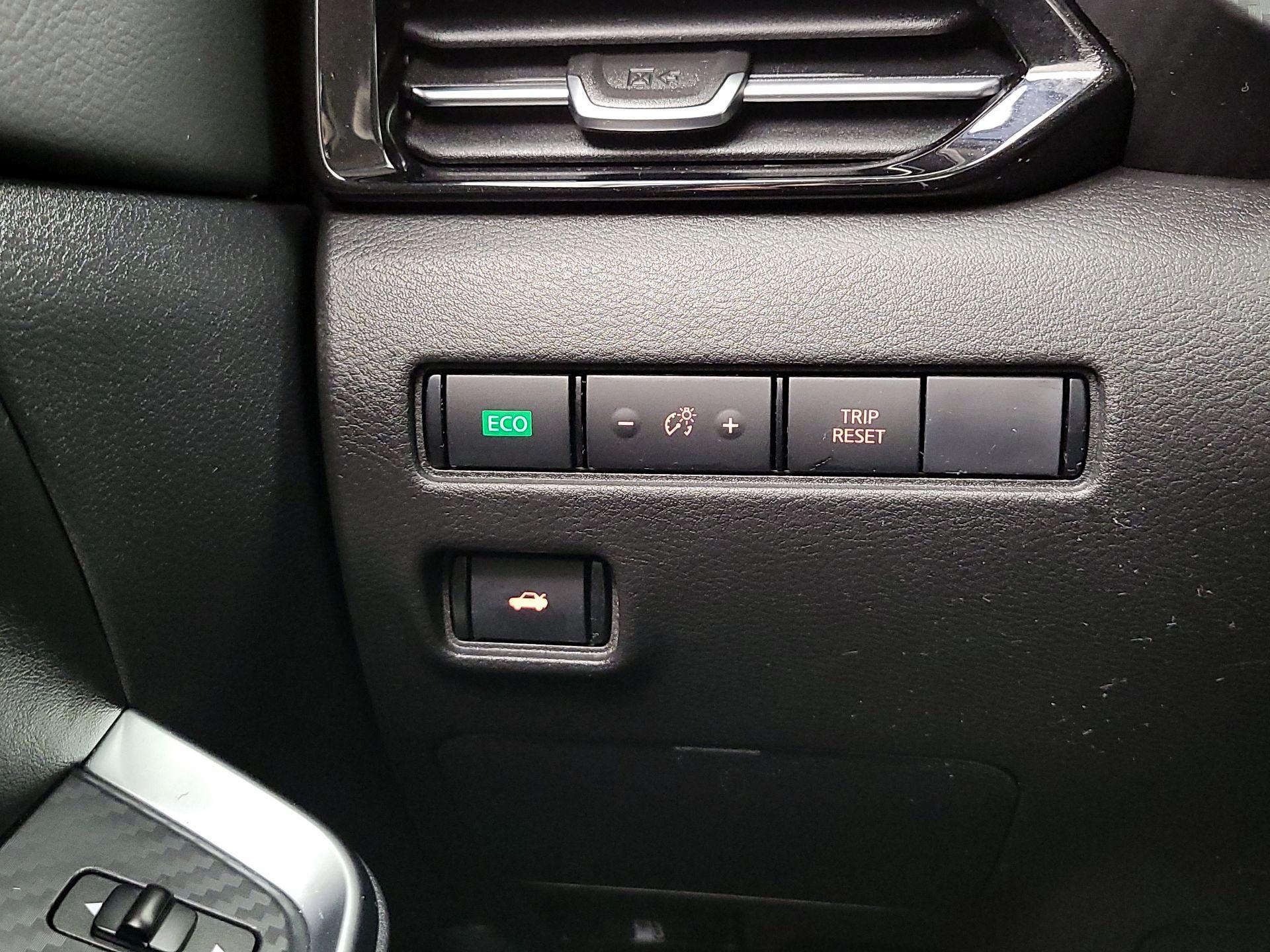 Thumbnail: 2023 Nissan Sentra - 13