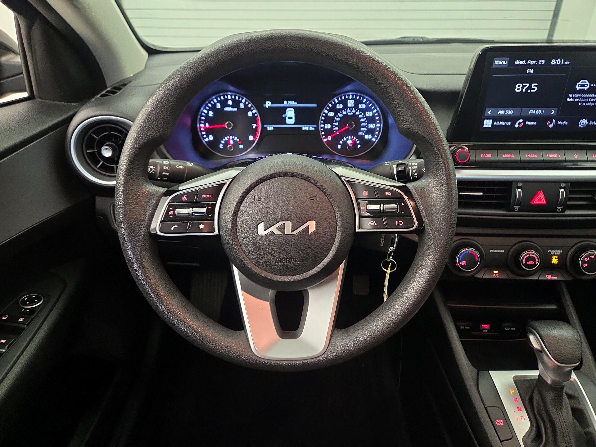 Thumbnail: 2023 Kia Forte - 10