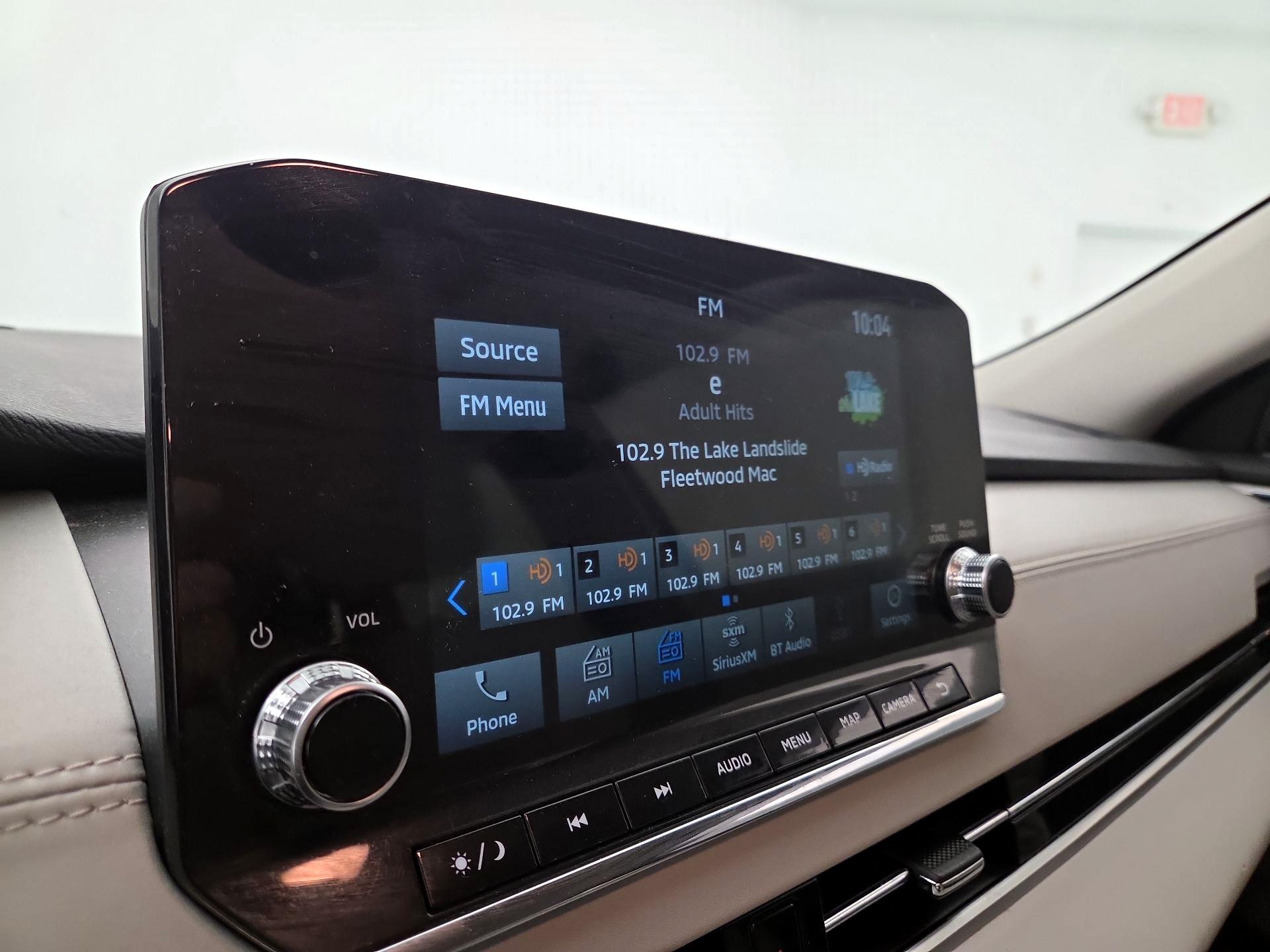 Thumbnail: 2024 Mitsubishi Outlander - 15