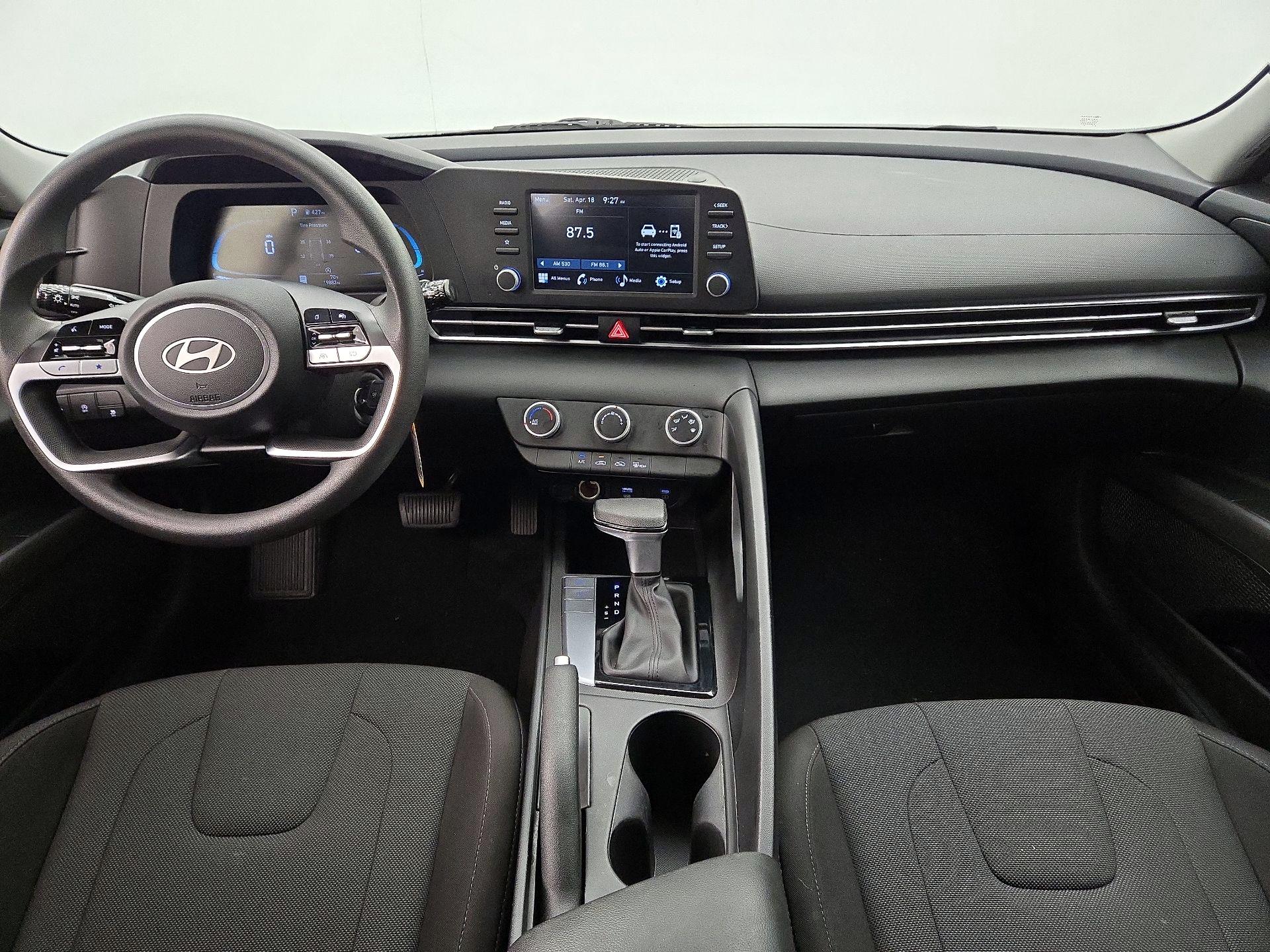 Thumbnail: 2025 Hyundai Elantra - 9