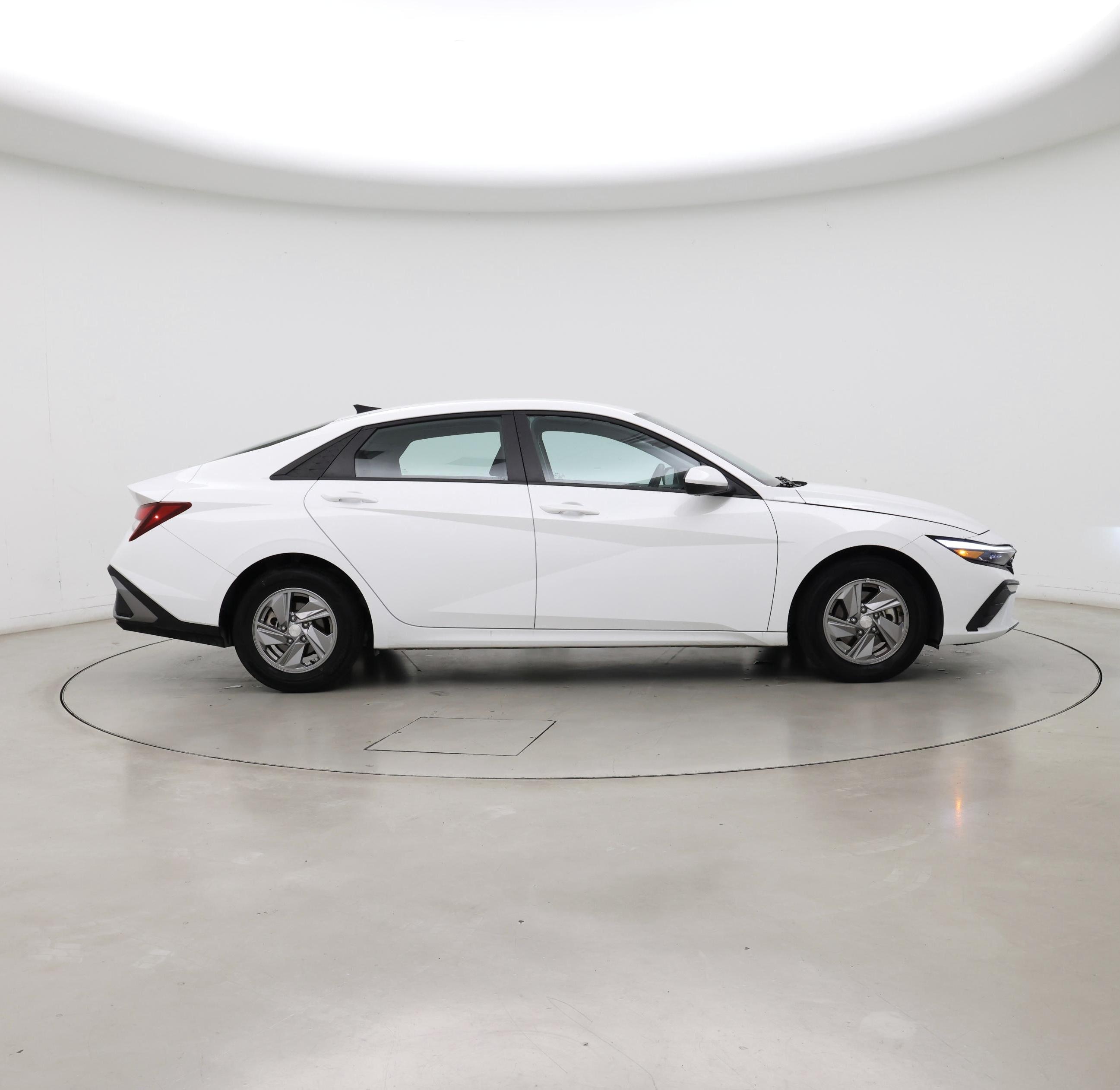 Thumbnail: 2025 Hyundai Elantra - 7