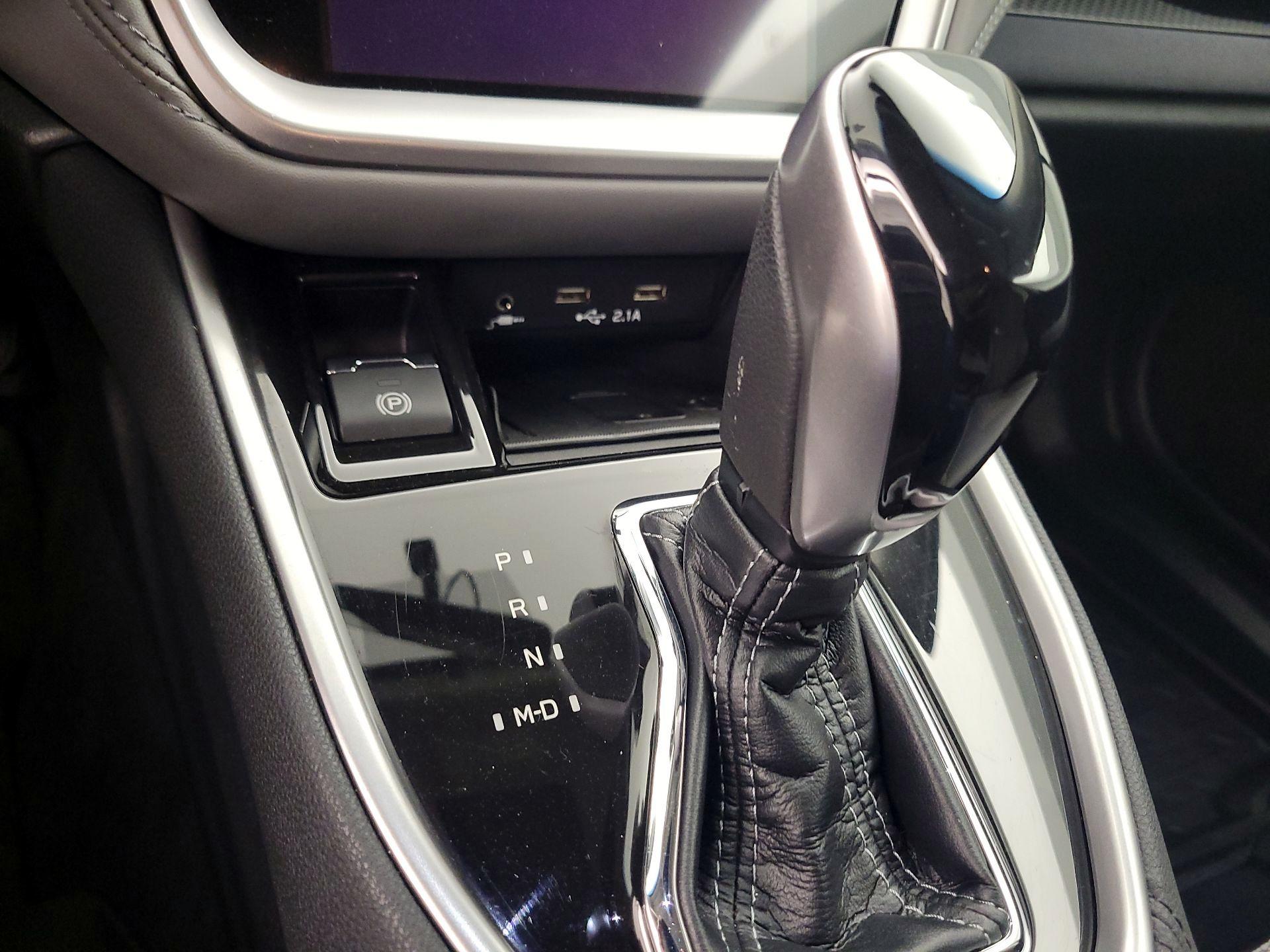 Thumbnail: 2022 Subaru Outback - 18