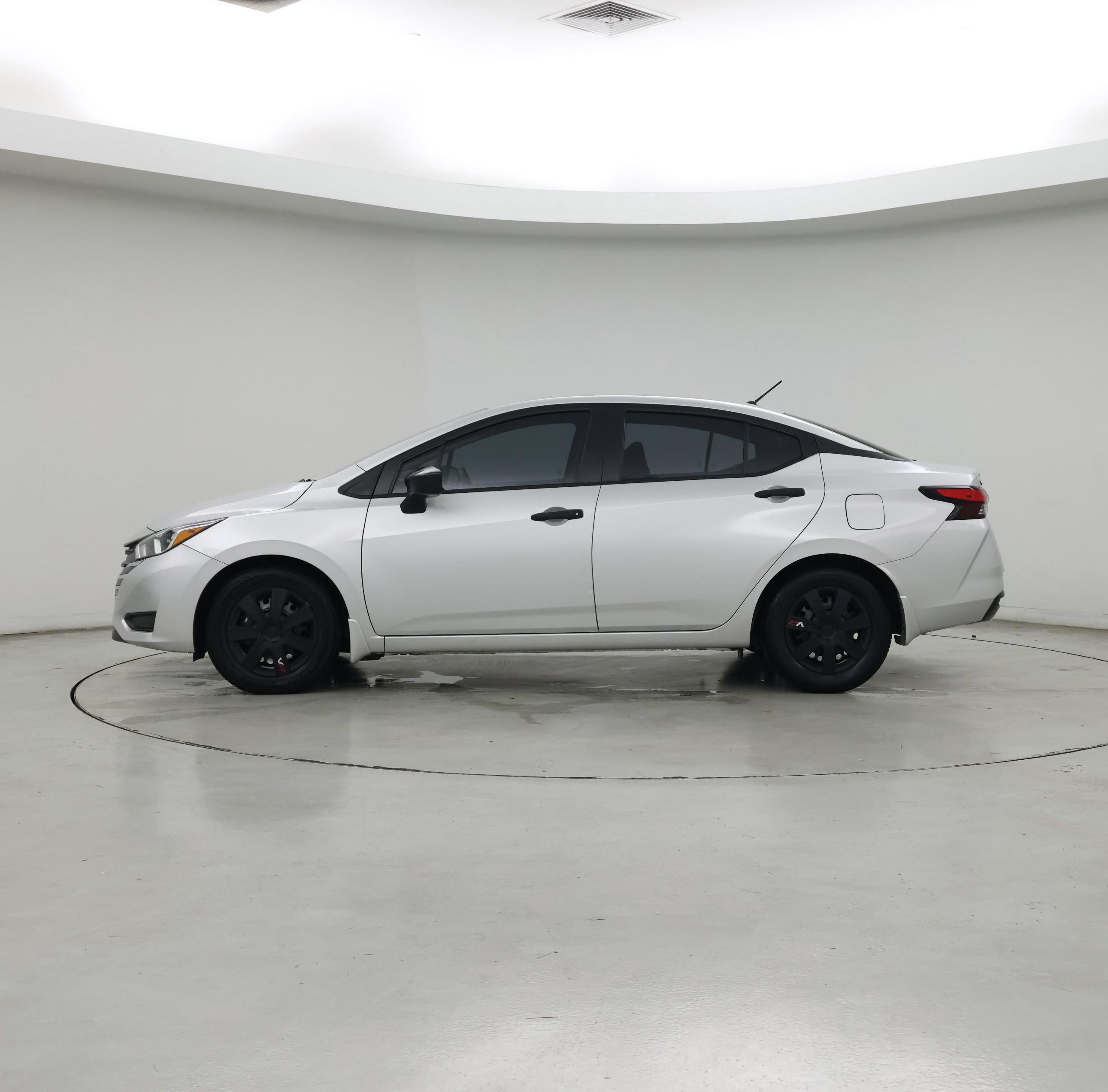 Thumbnail: 2024 Nissan Versa - 3