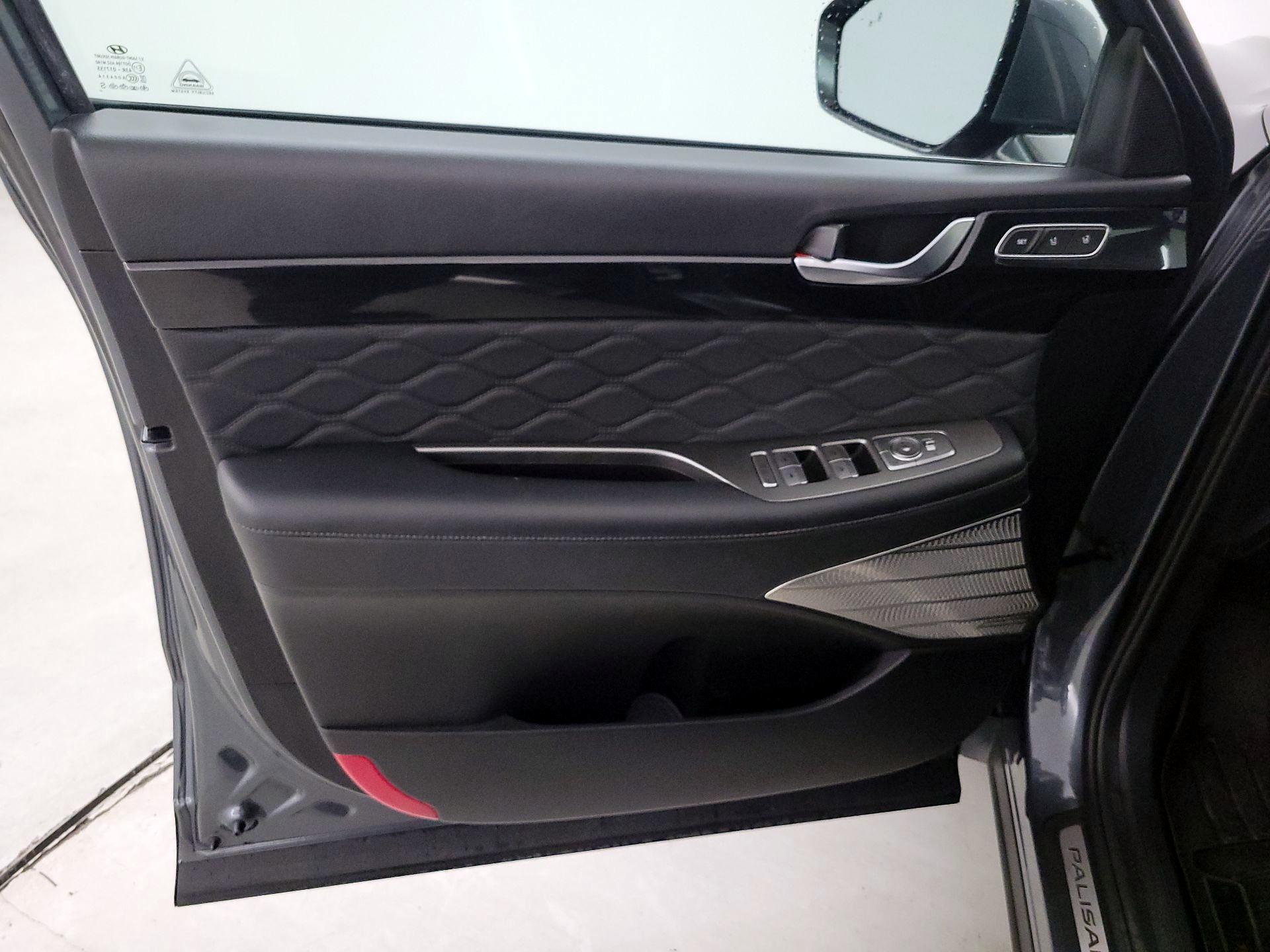 Thumbnail: 2021 Hyundai Palisade - 12