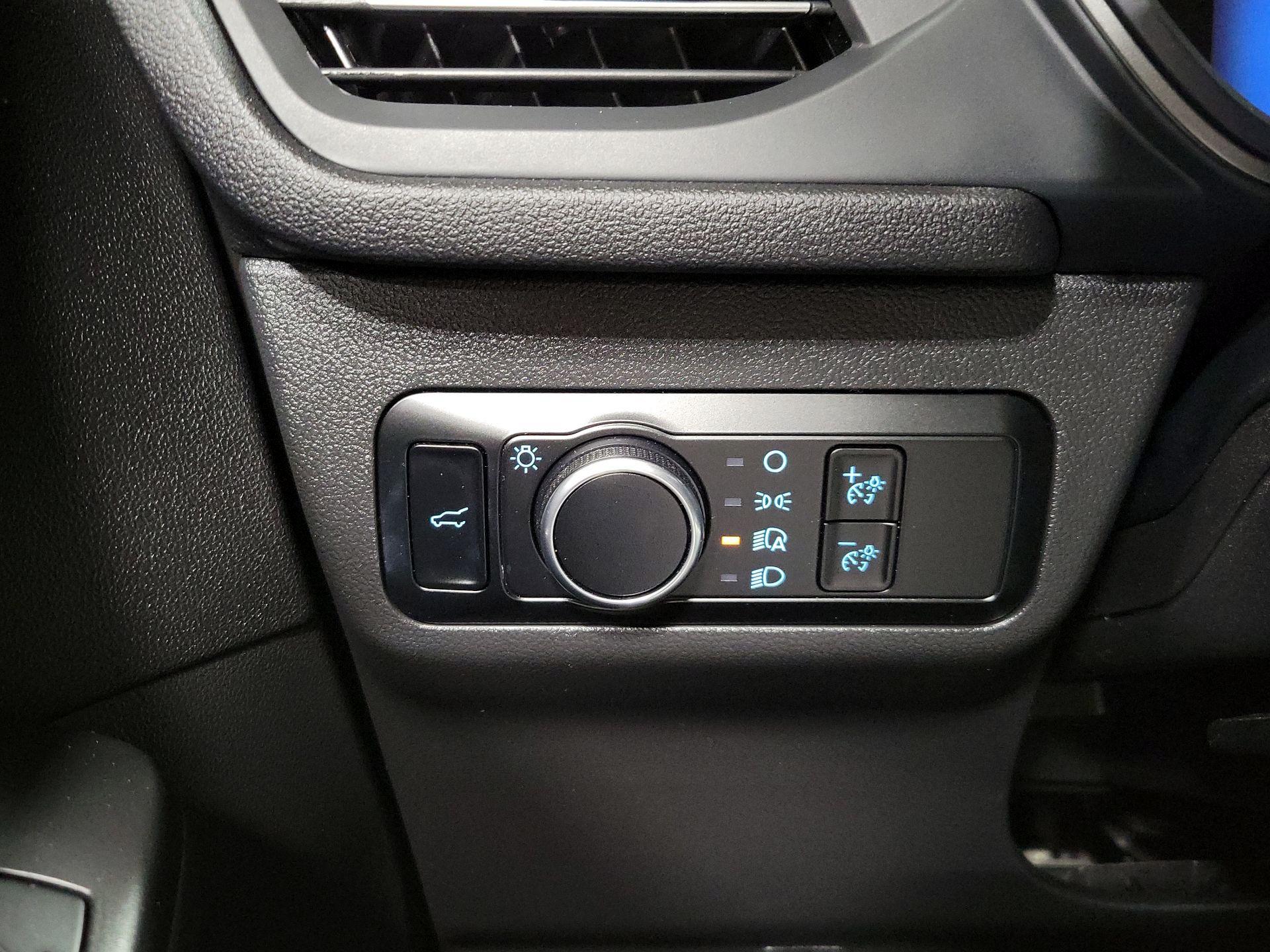 Thumbnail: 2023 Ford Escape - 13