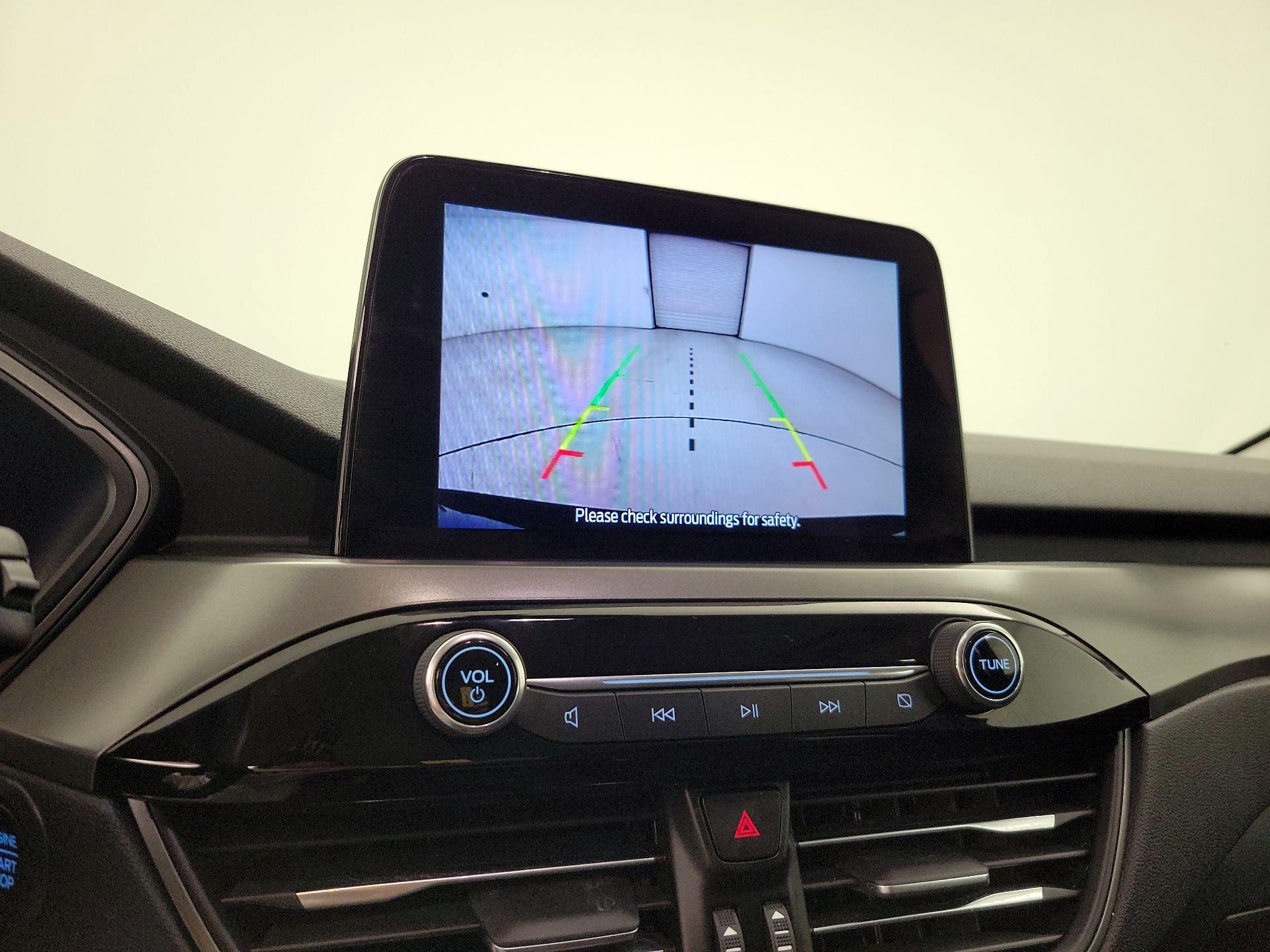 Thumbnail: 2023 Ford Escape - 14