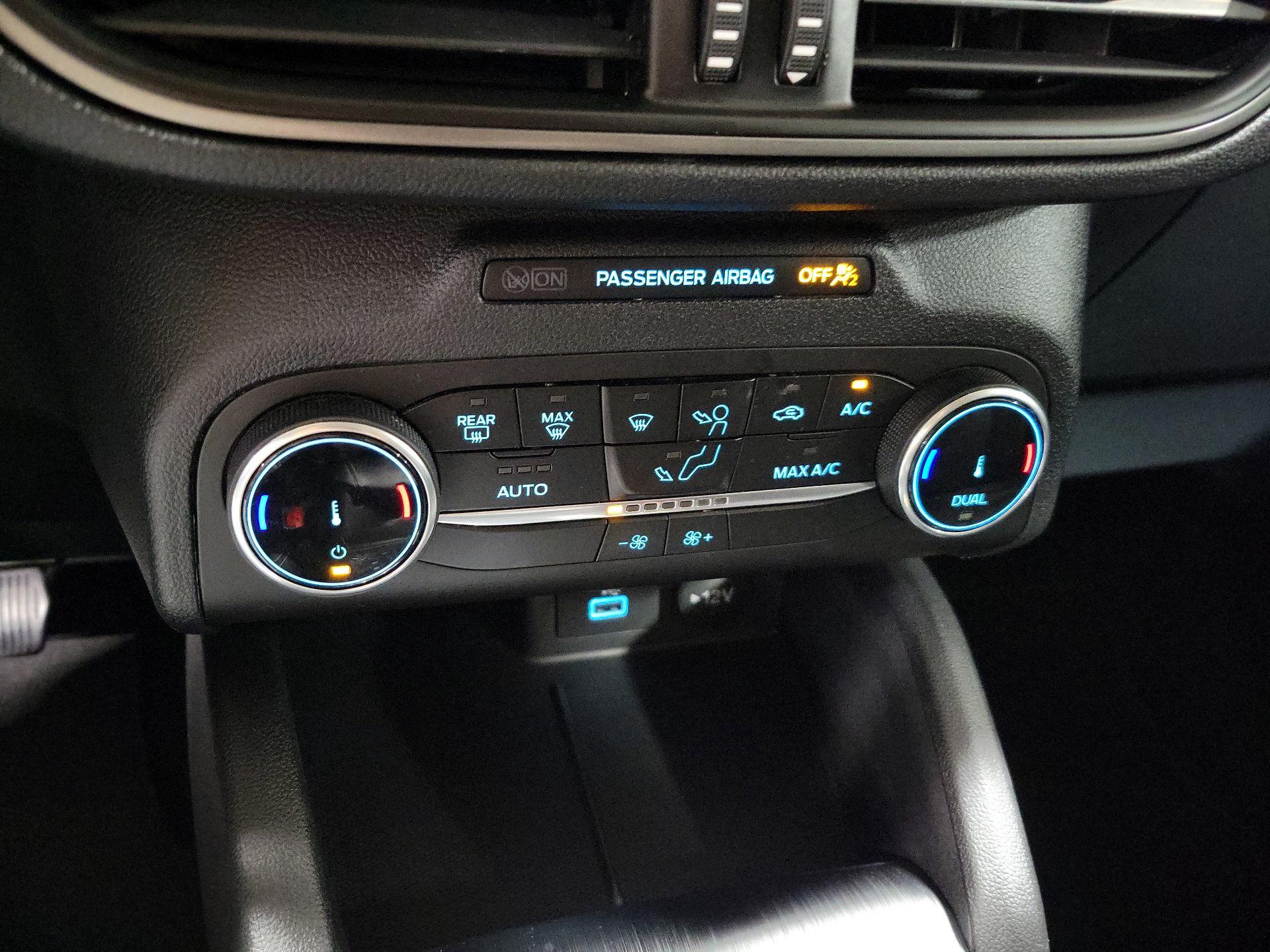 Thumbnail: 2023 Ford Escape - 16