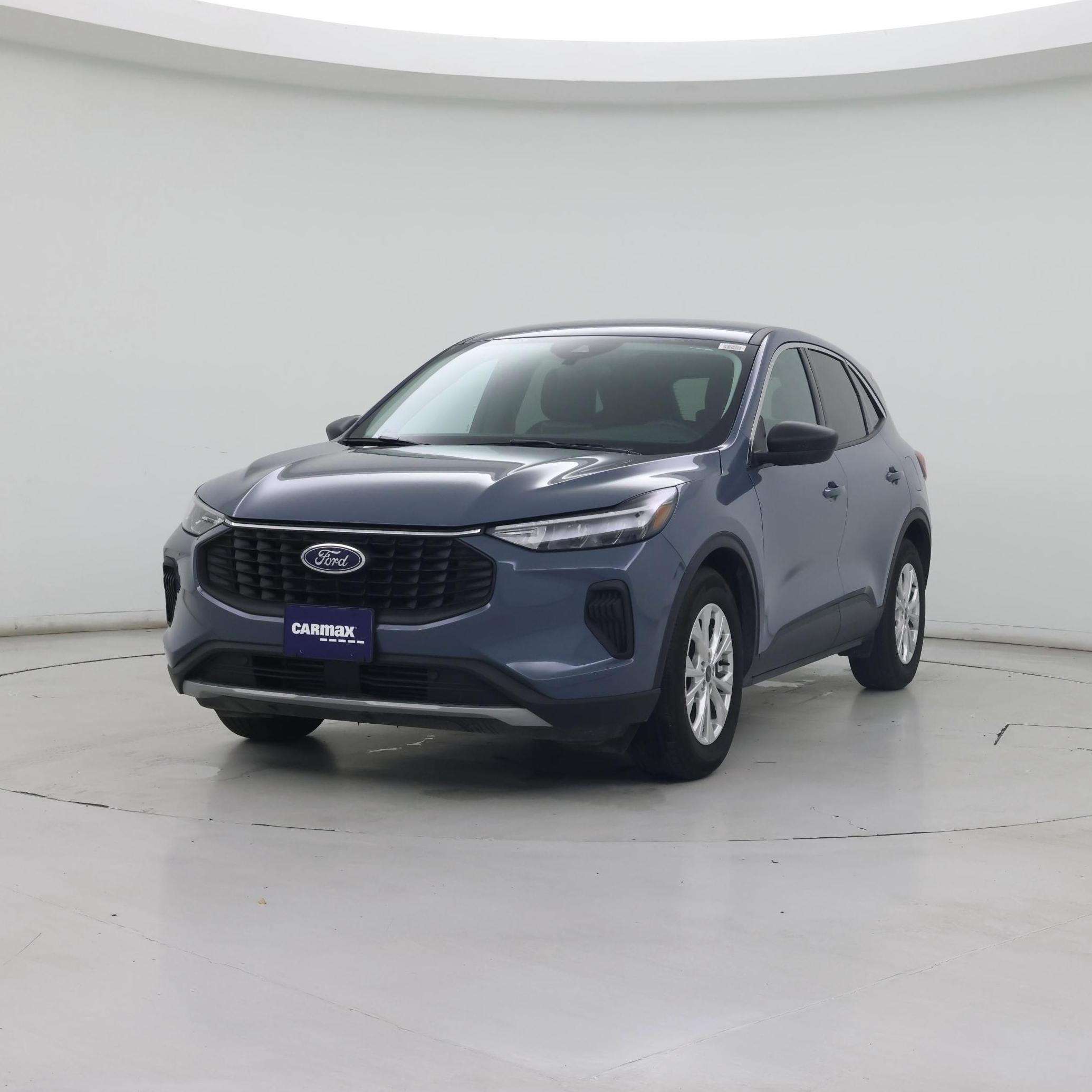 Thumbnail: 2023 Ford Escape - 4