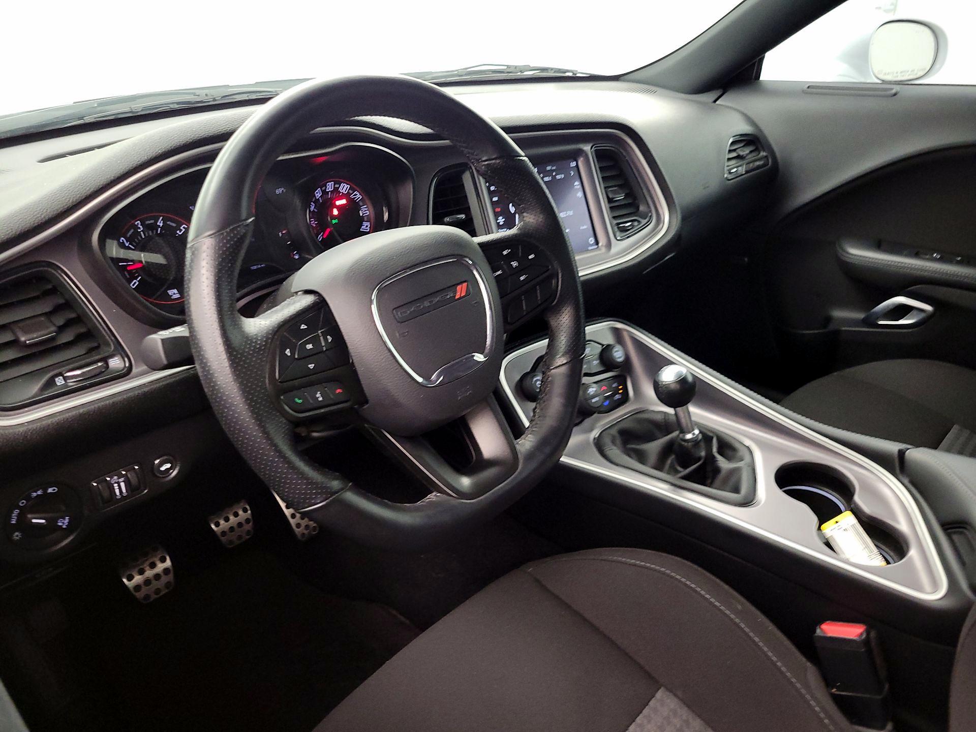 Thumbnail: 2022 Dodge Challenger - 9