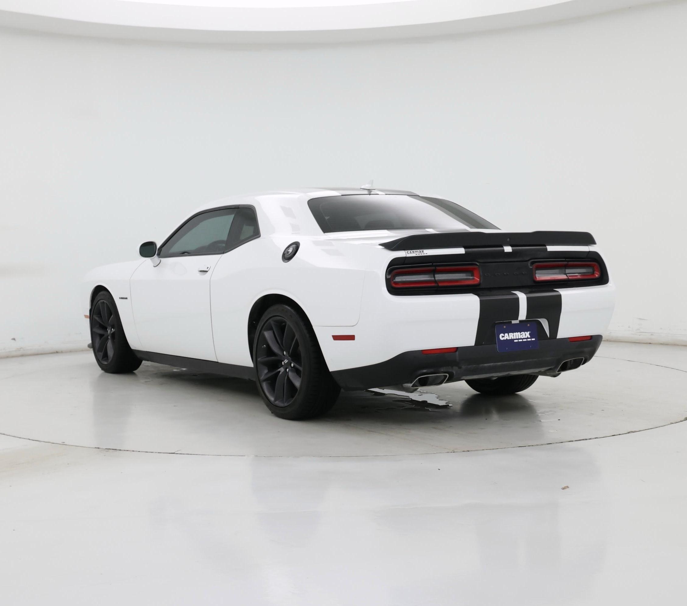 Thumbnail: 2022 Dodge Challenger - 2