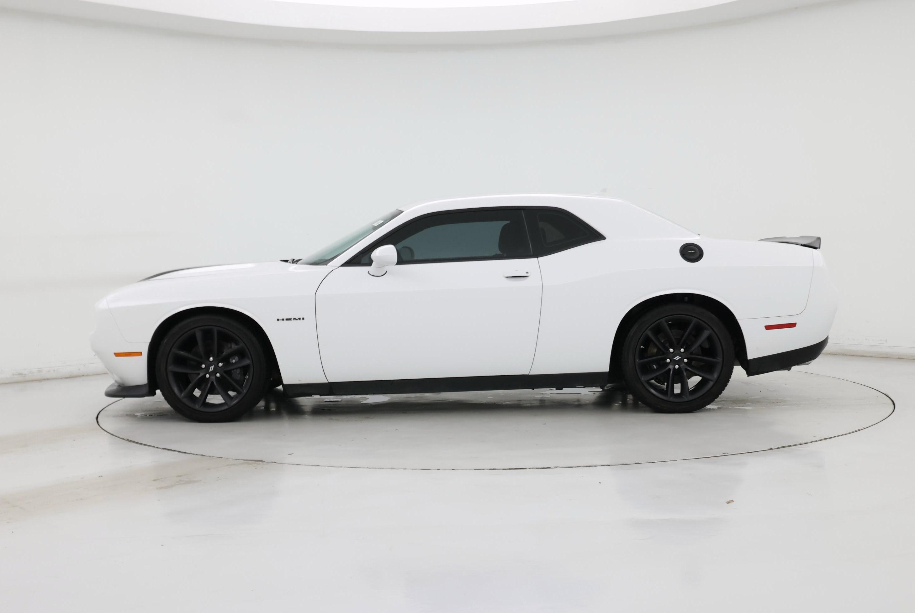 Thumbnail: 2022 Dodge Challenger - 3