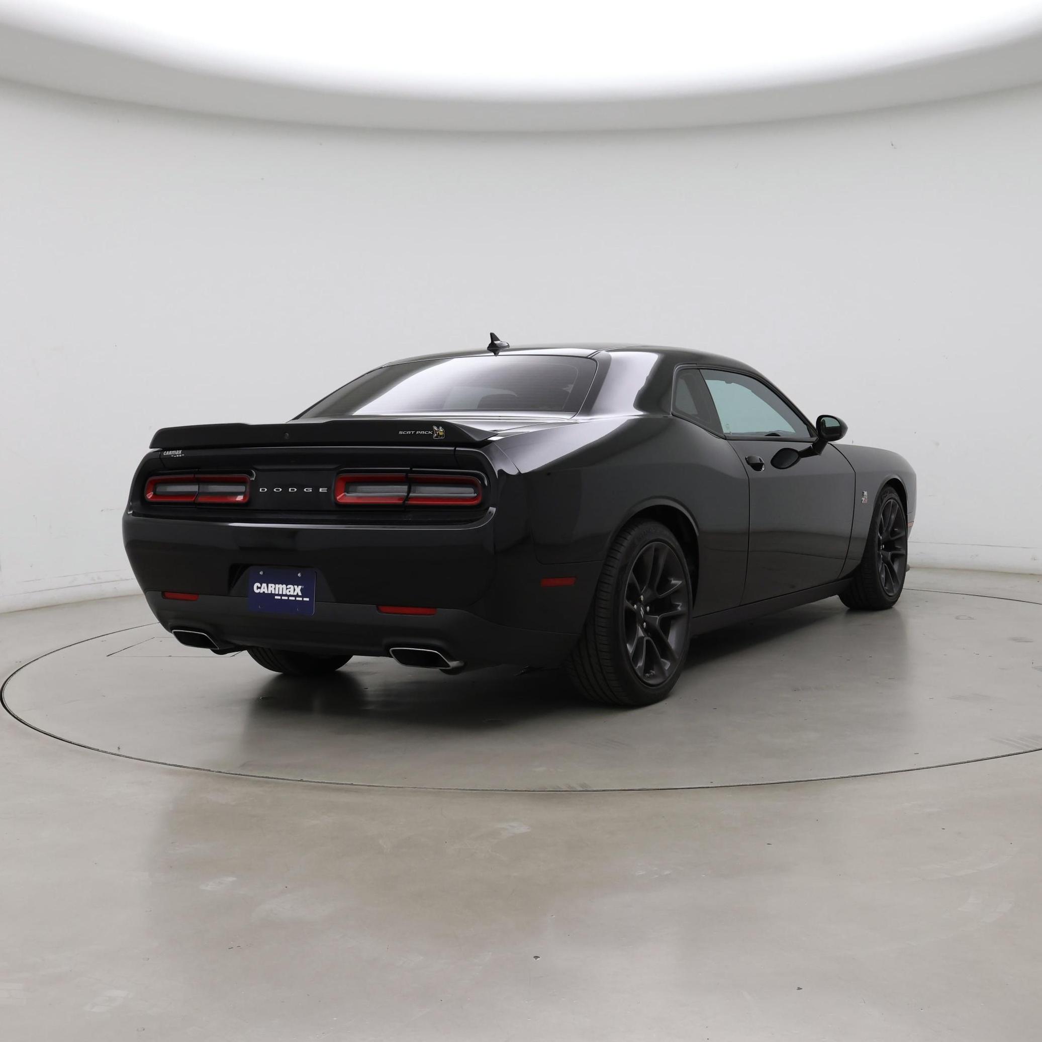 Thumbnail: 2021 Dodge Challenger - 8