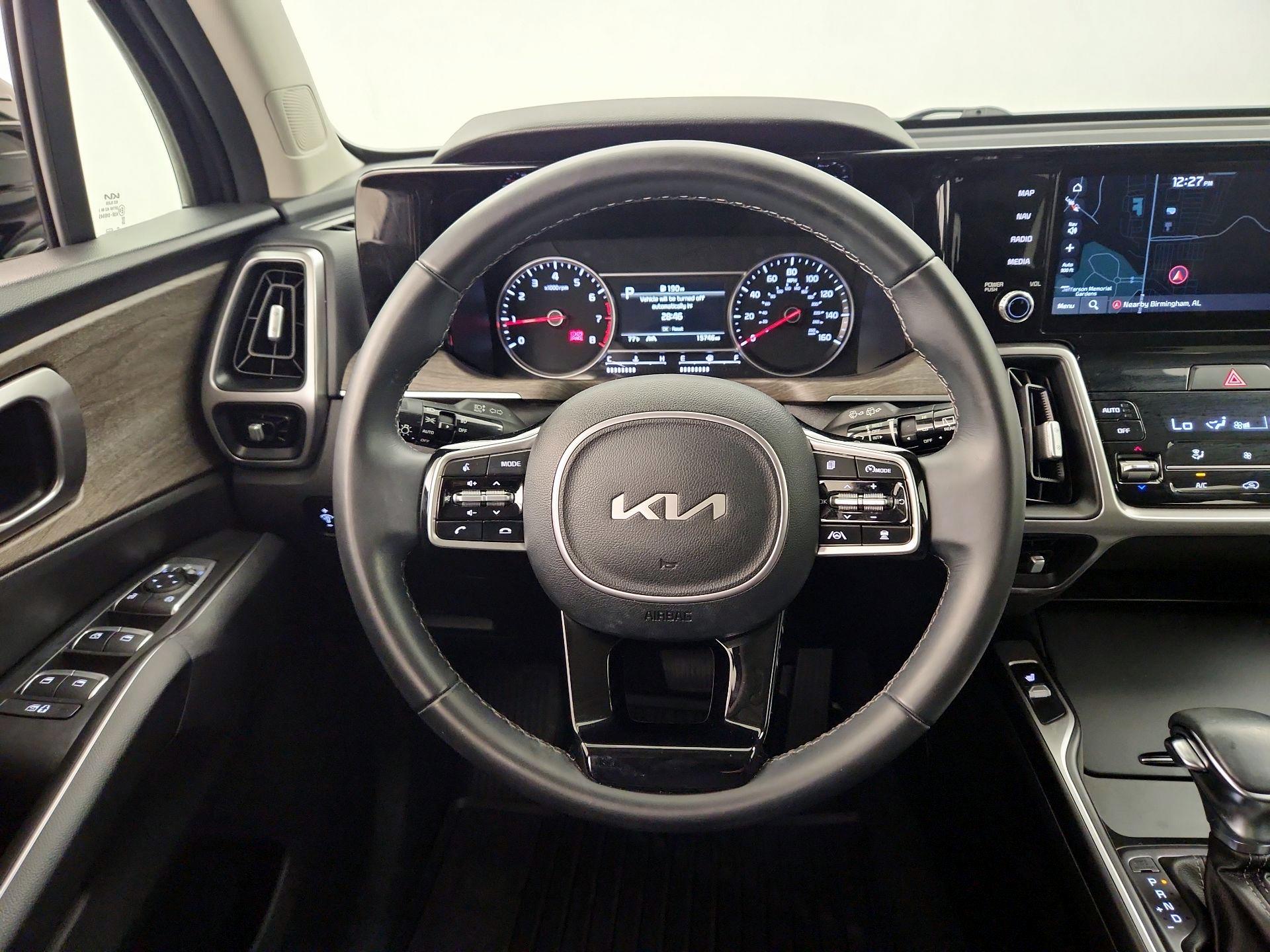 Thumbnail: 2022 Kia Sorento - 10