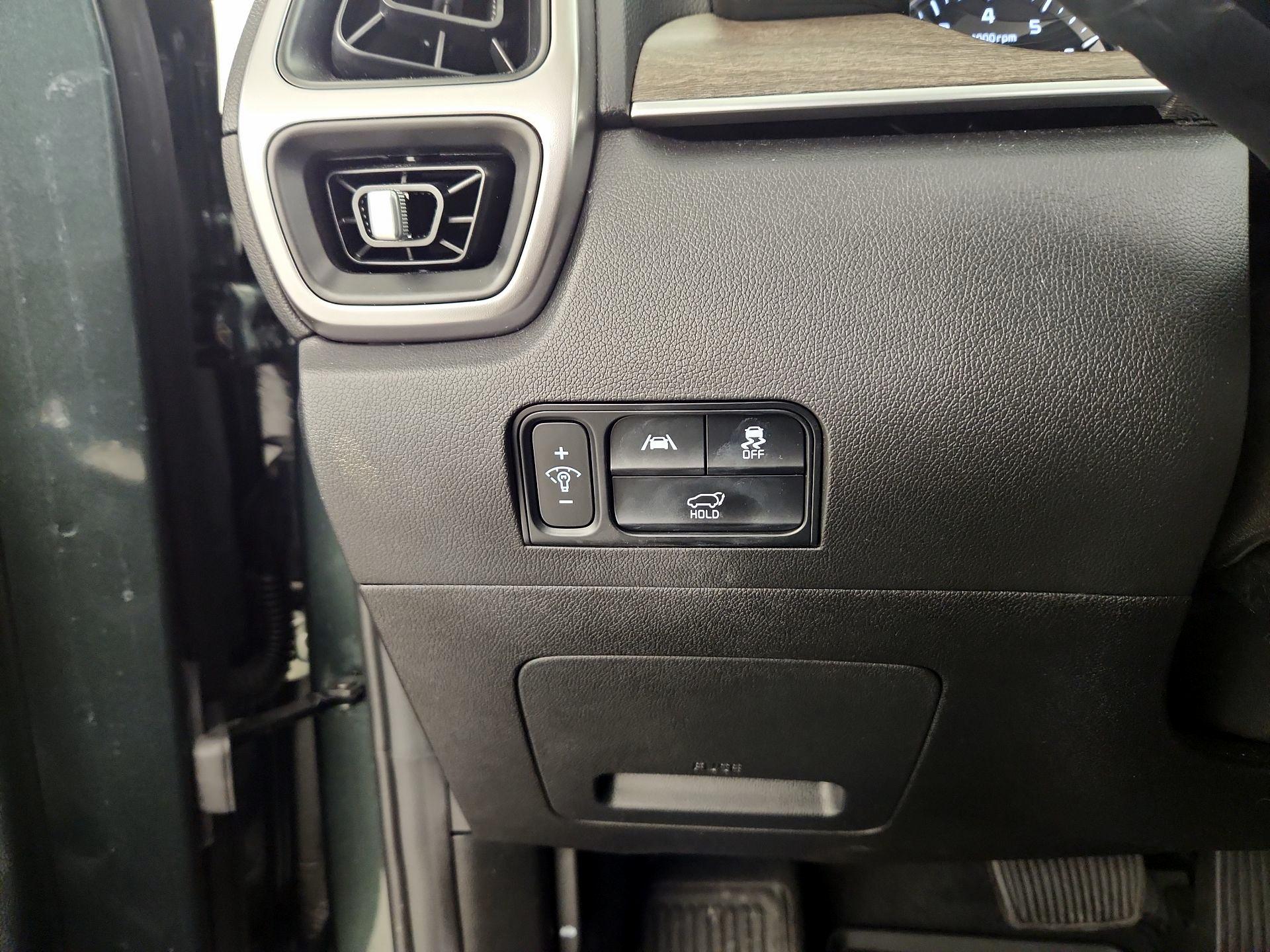 Thumbnail: 2022 Kia Sorento - 13