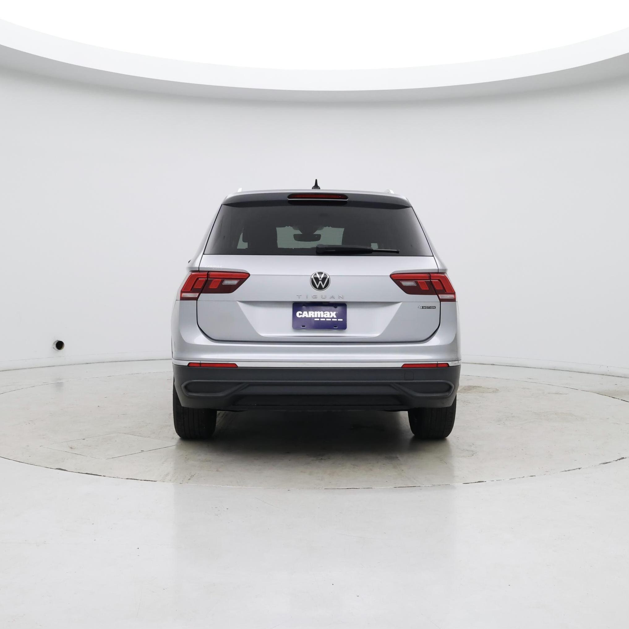 Thumbnail: 2022 Volkswagen Tiguan - 6