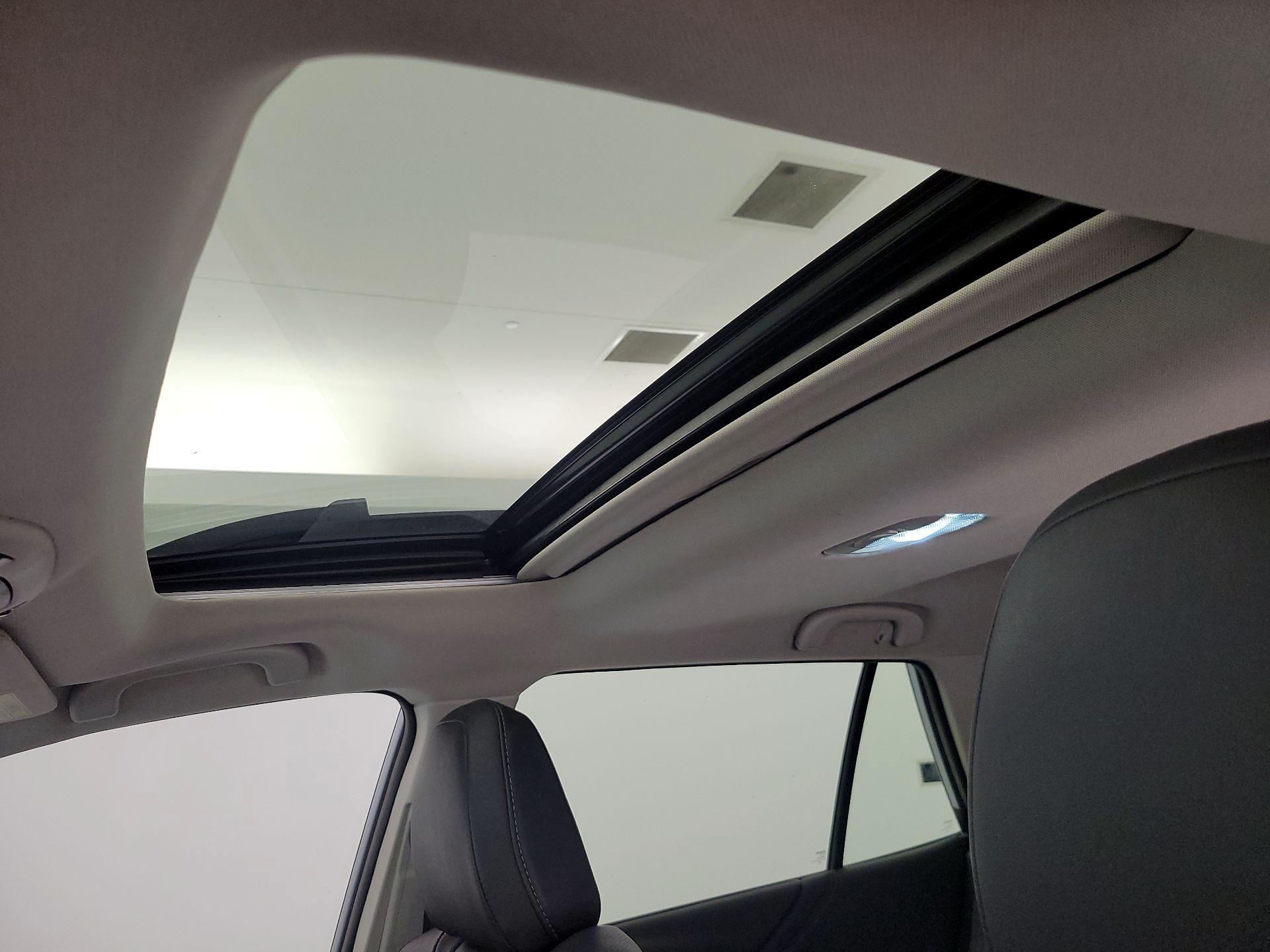 Thumbnail: 2021 Subaru Outback - 20