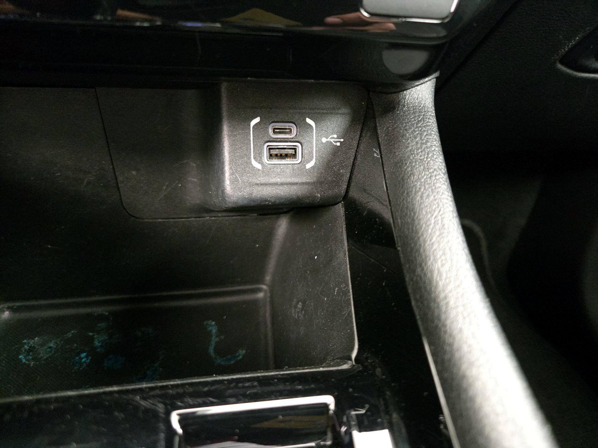 Thumbnail: 2022 Jeep Compass - 18