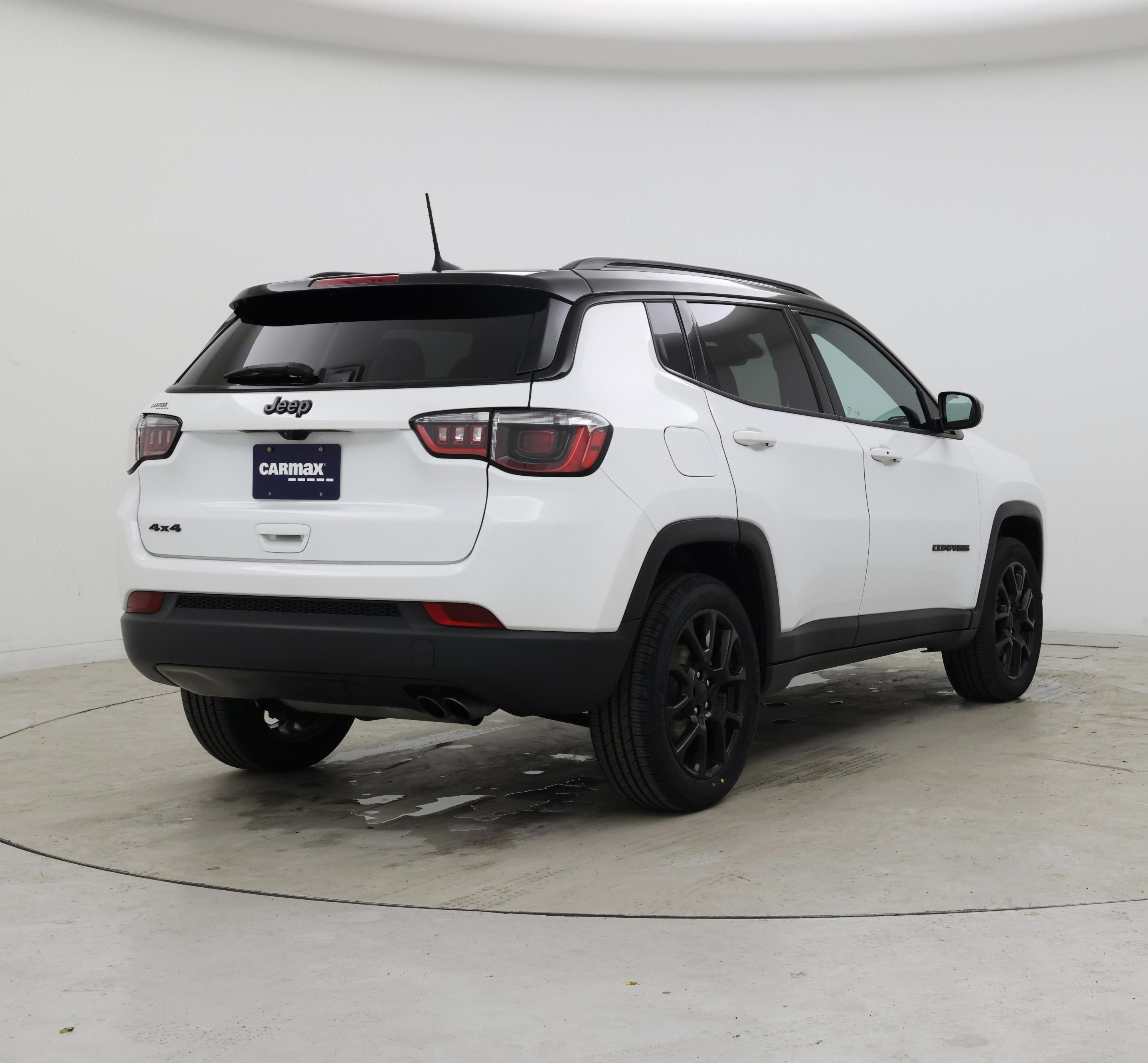 Thumbnail: 2022 Jeep Compass - 8