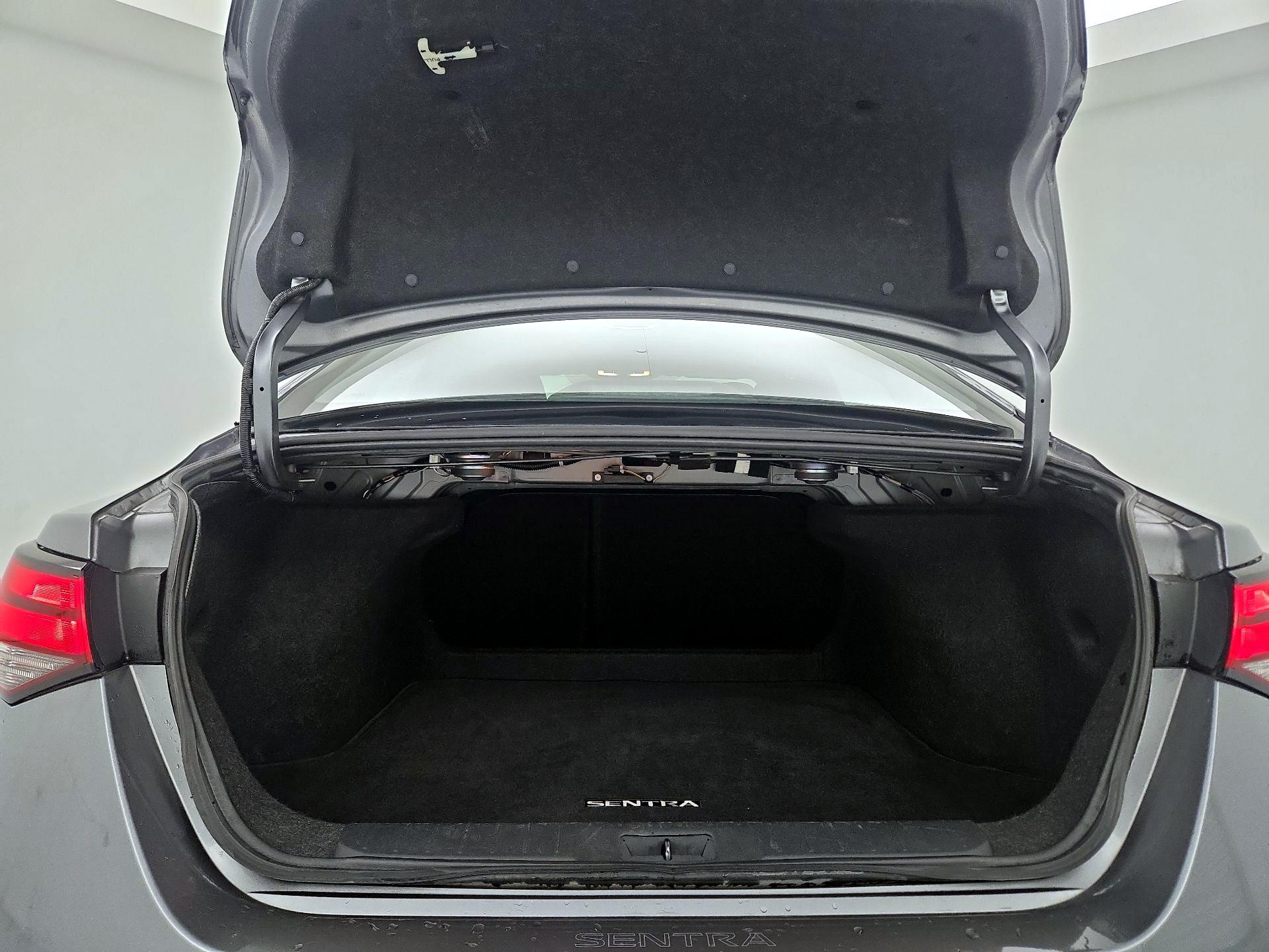 Thumbnail: 2024 Nissan Sentra - 20