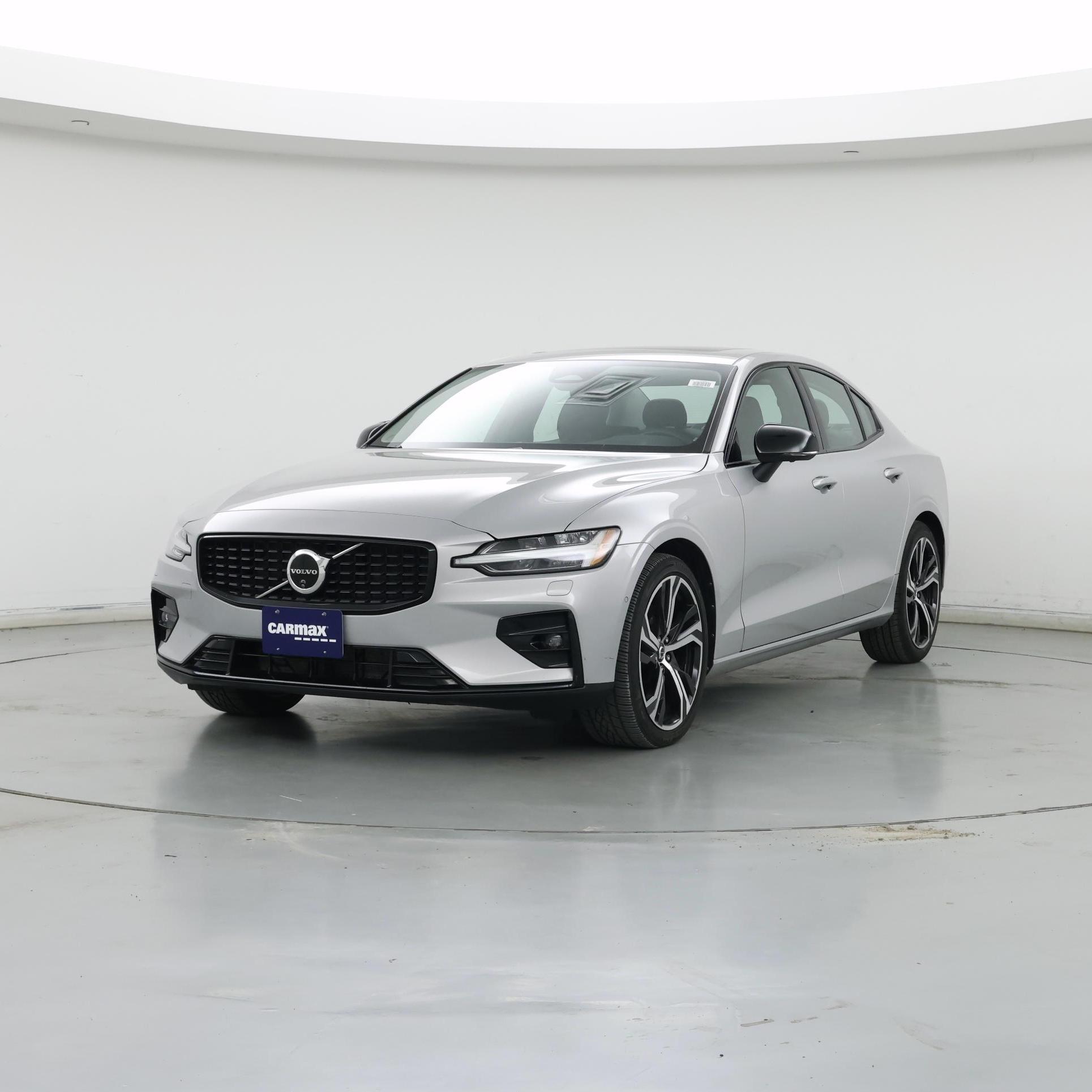 Thumbnail: 2024 Volvo S60 - 4