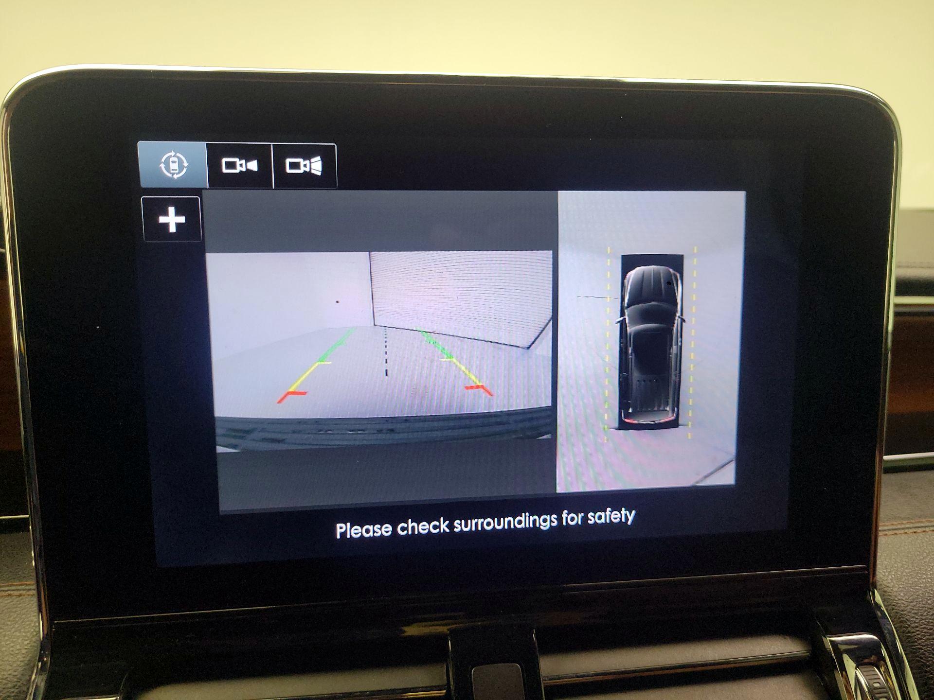 Thumbnail: 2019 Lincoln Navigator L - 13