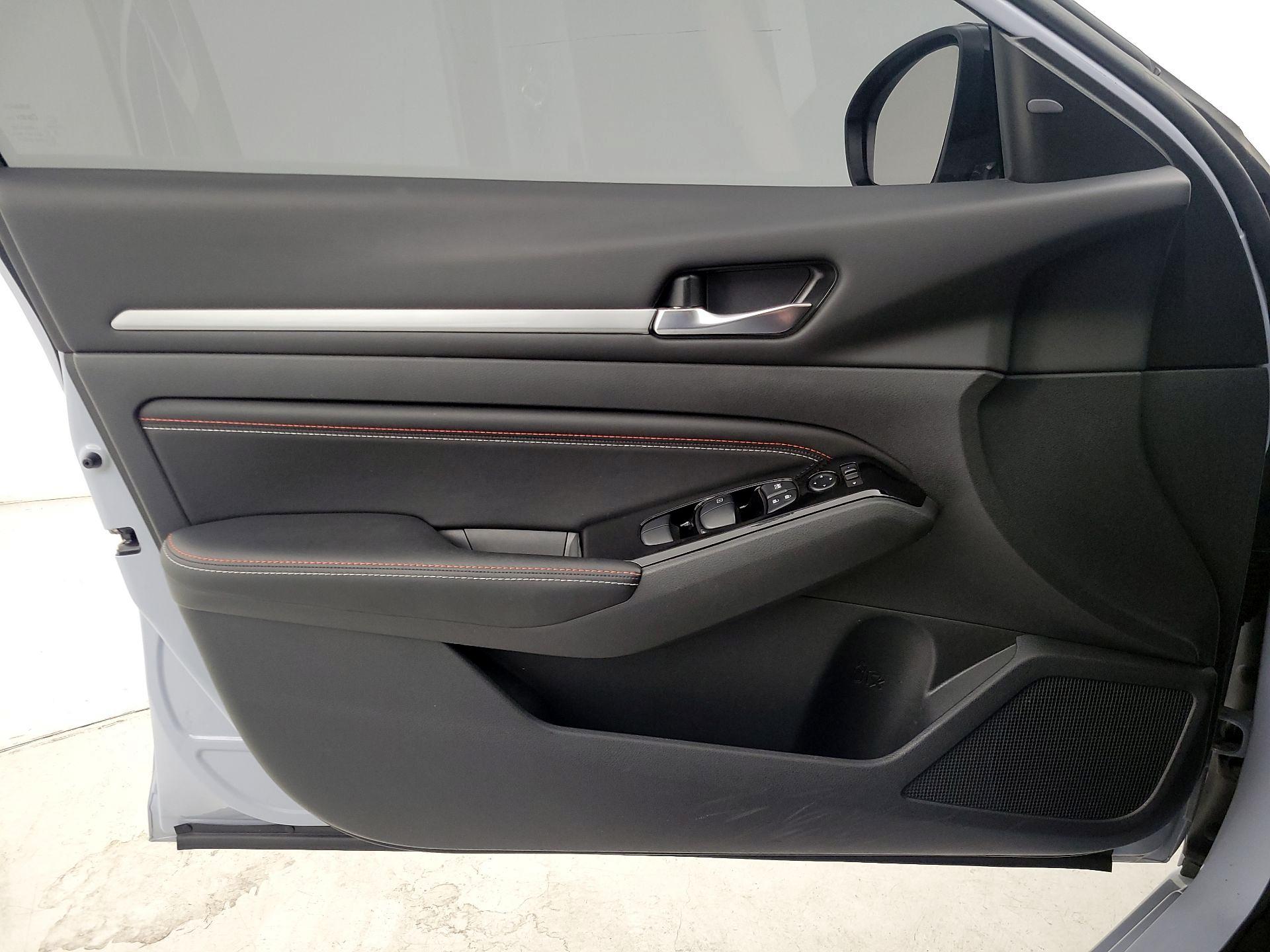 Thumbnail: 2023 Nissan Altima - 12