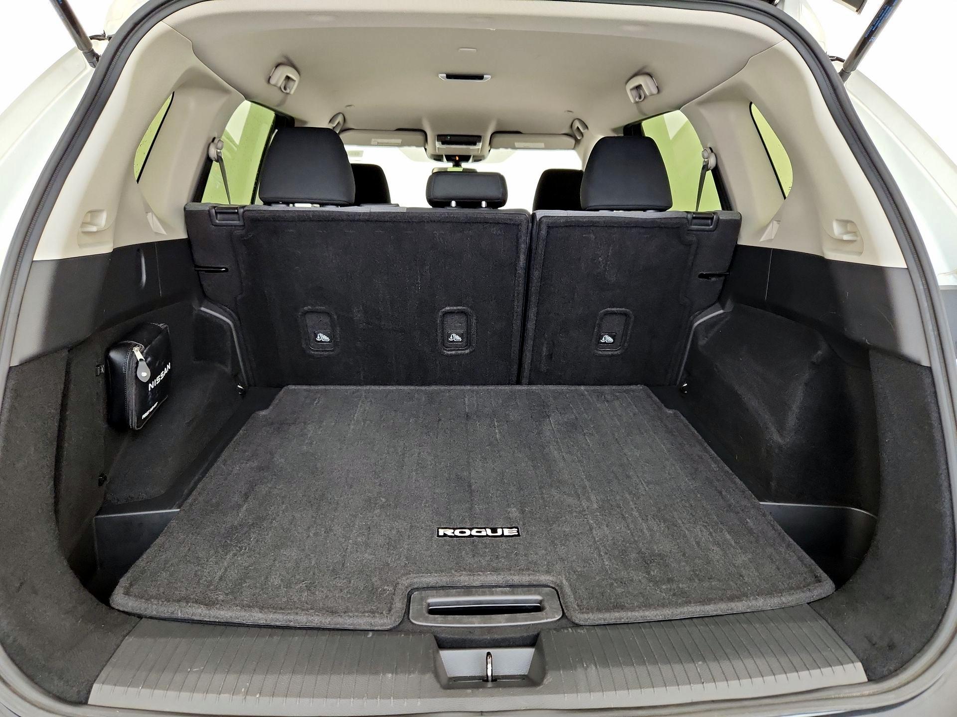 Thumbnail: 2023 Nissan Rogue - 20