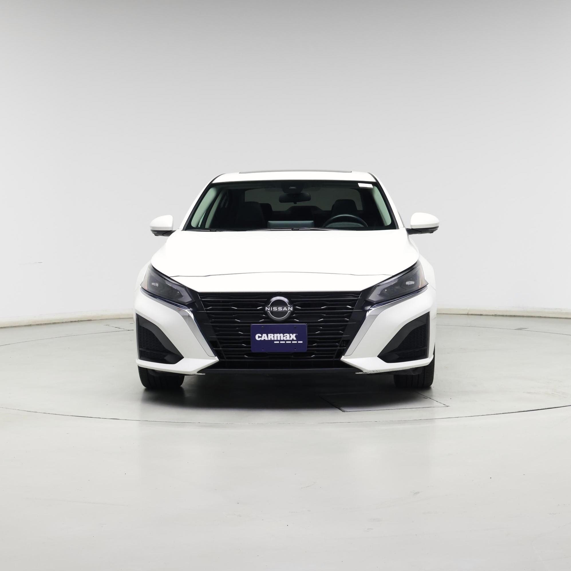 Thumbnail: 2023 Nissan Altima - 5
