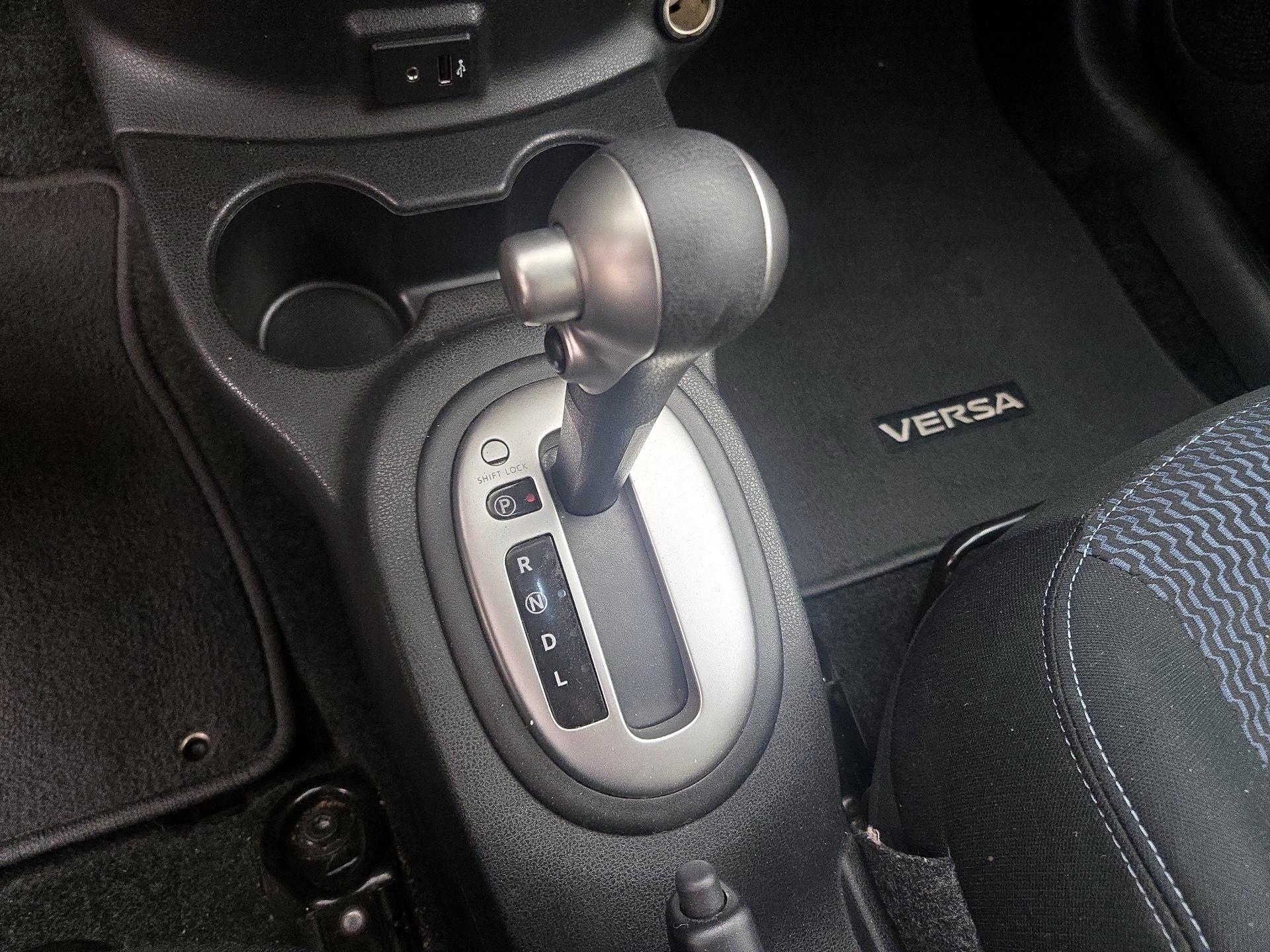 Thumbnail: 2017 Nissan Versa Note - 17