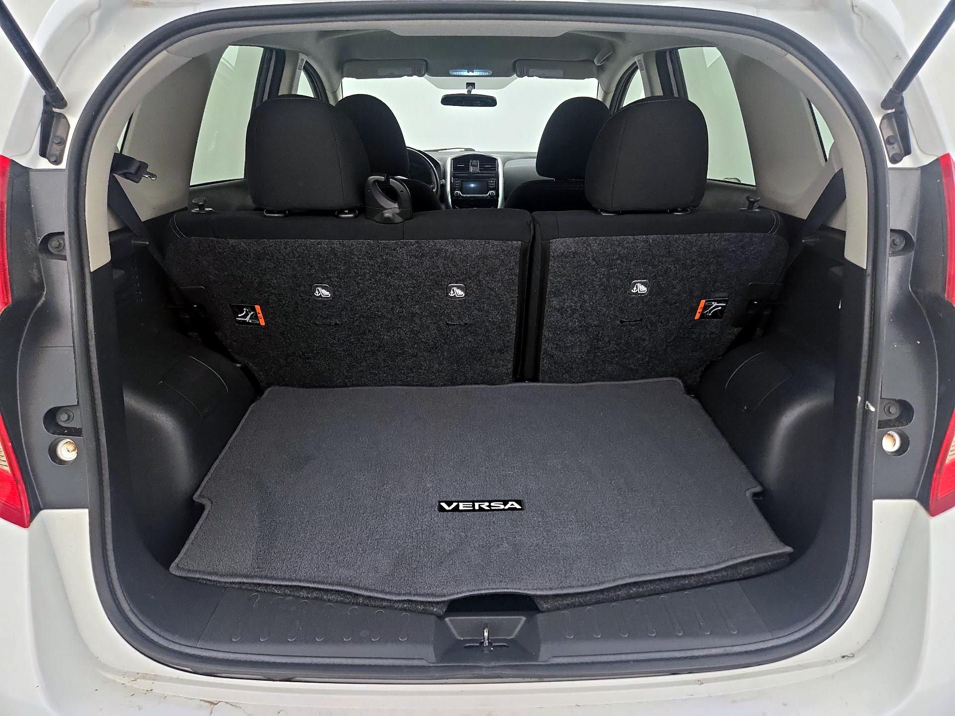 Thumbnail: 2017 Nissan Versa Note - 20