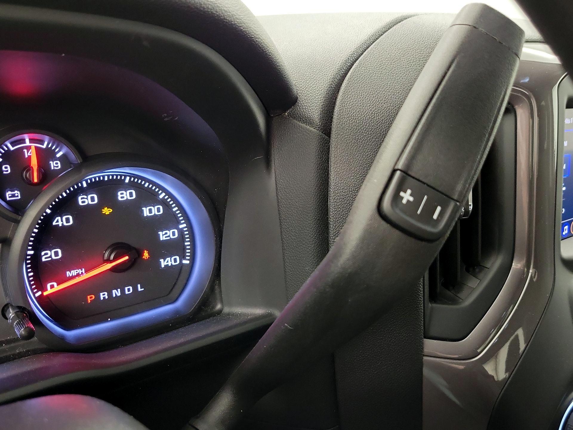 Thumbnail: 2023 Chevrolet Silverado 1500 - 17